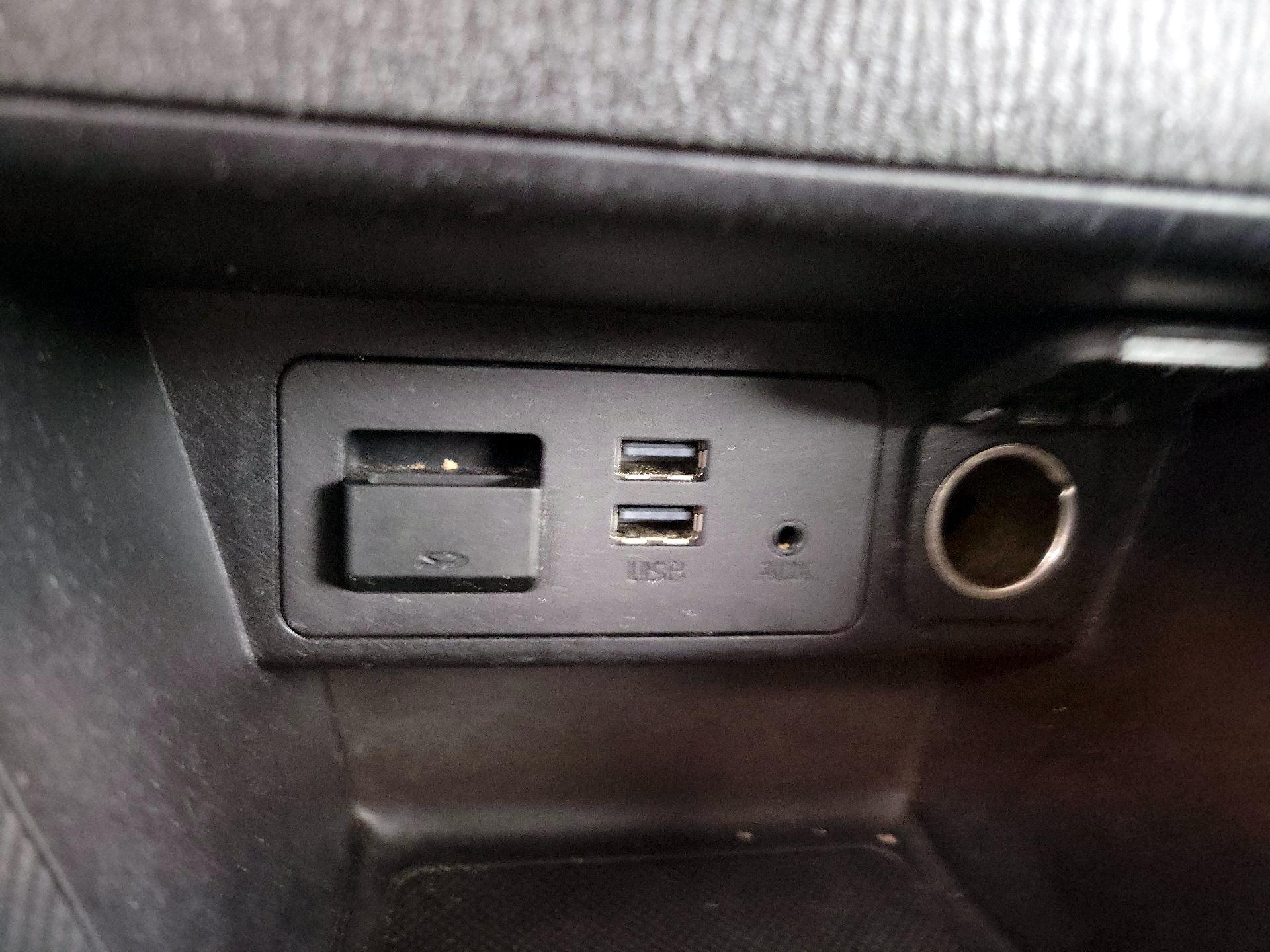 Thumbnail: 2019 Toyota Yaris - 18