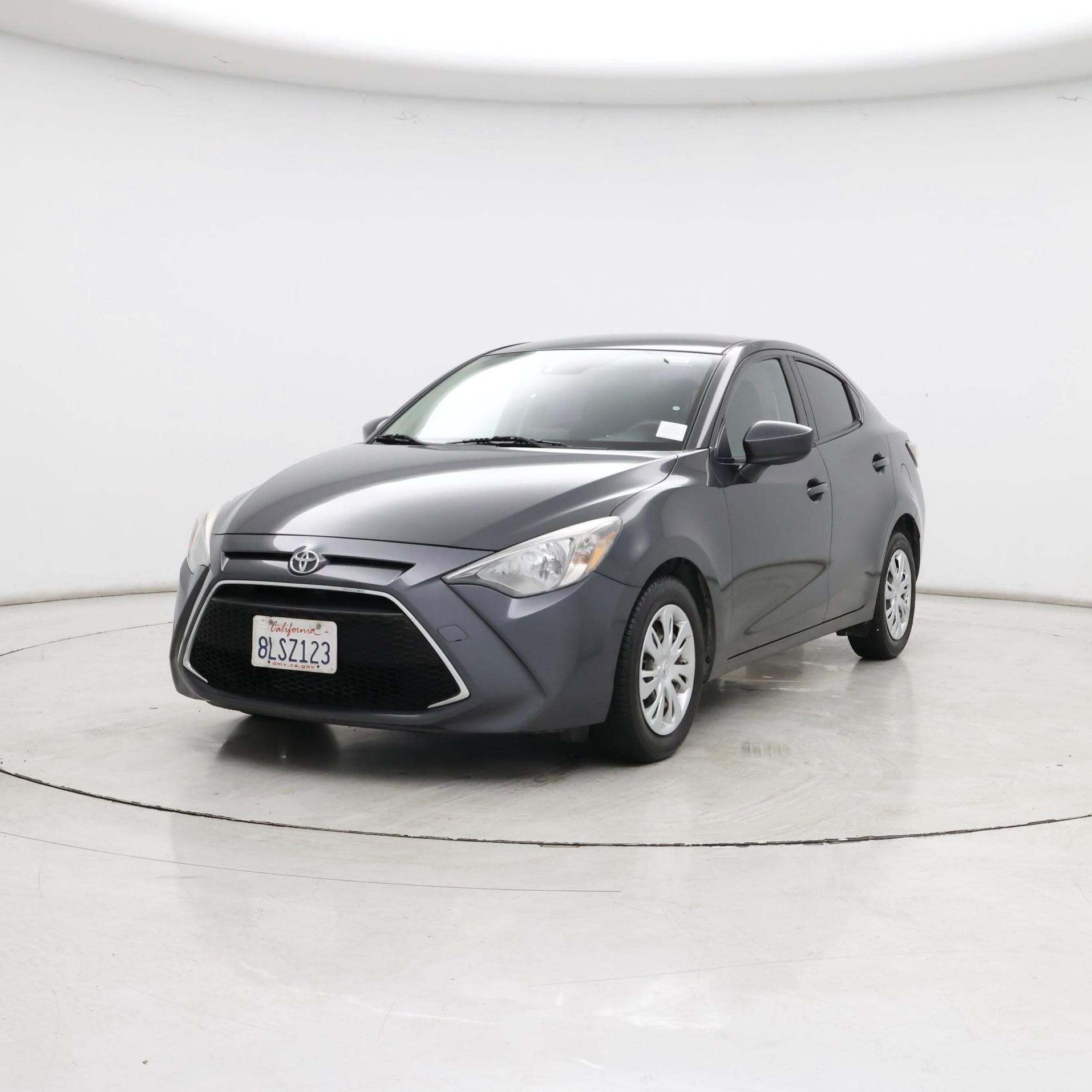Thumbnail: 2019 Toyota Yaris - 4