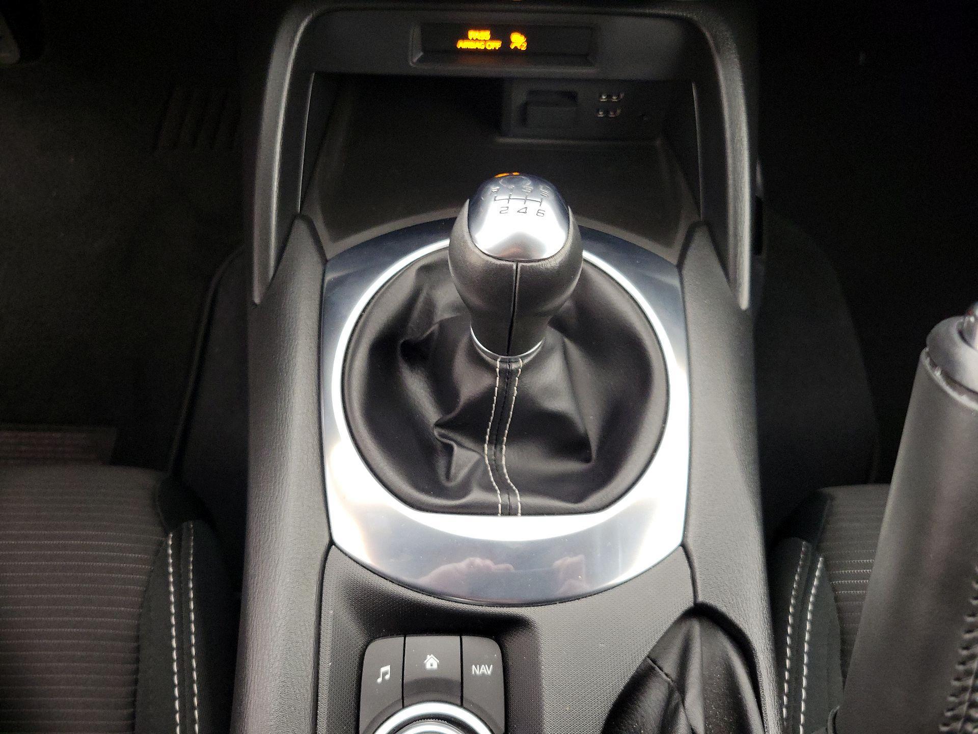 Thumbnail: 2017 Fiat 124 Spider - 17