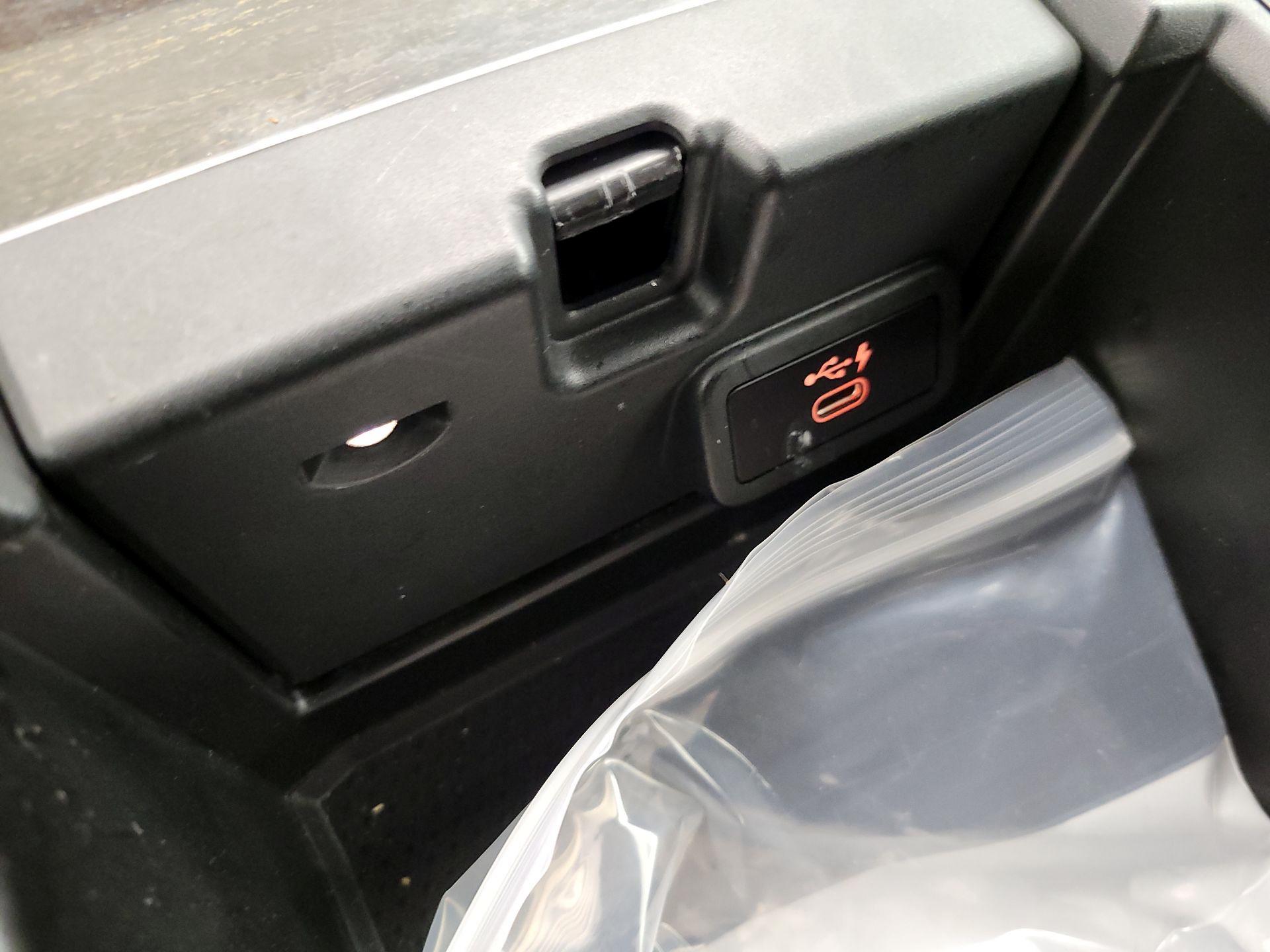 Thumbnail: 2020 BMW 3 Series - 19