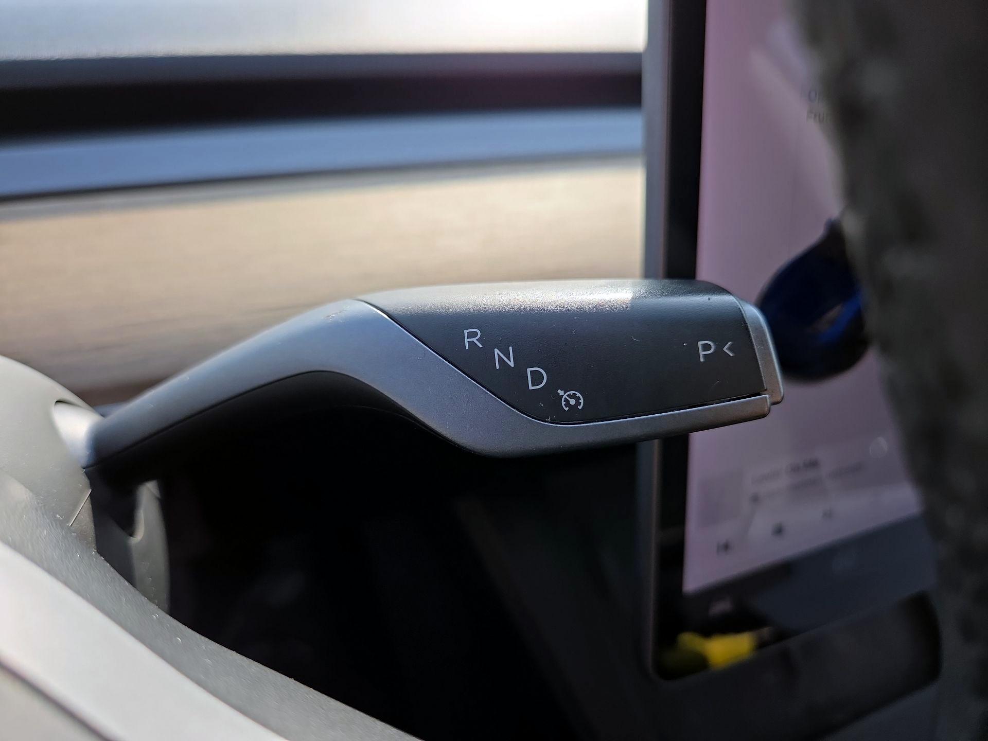 Thumbnail: 2021 Tesla Model 3 - 15