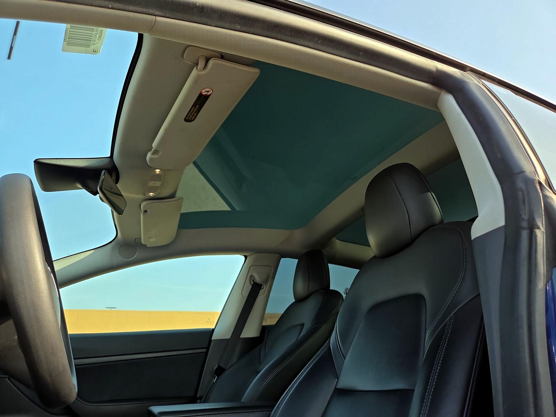 Thumbnail: 2021 Tesla Model 3 - 17