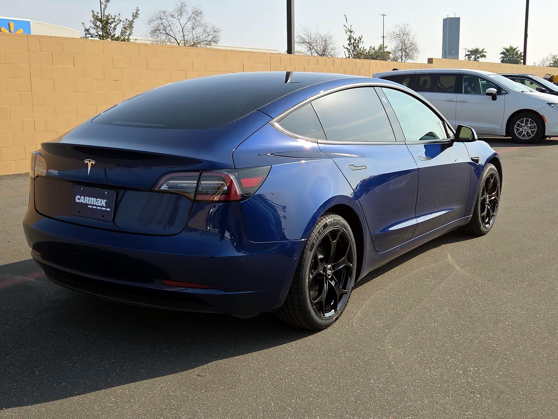 Thumbnail: 2021 Tesla Model 3 - 5