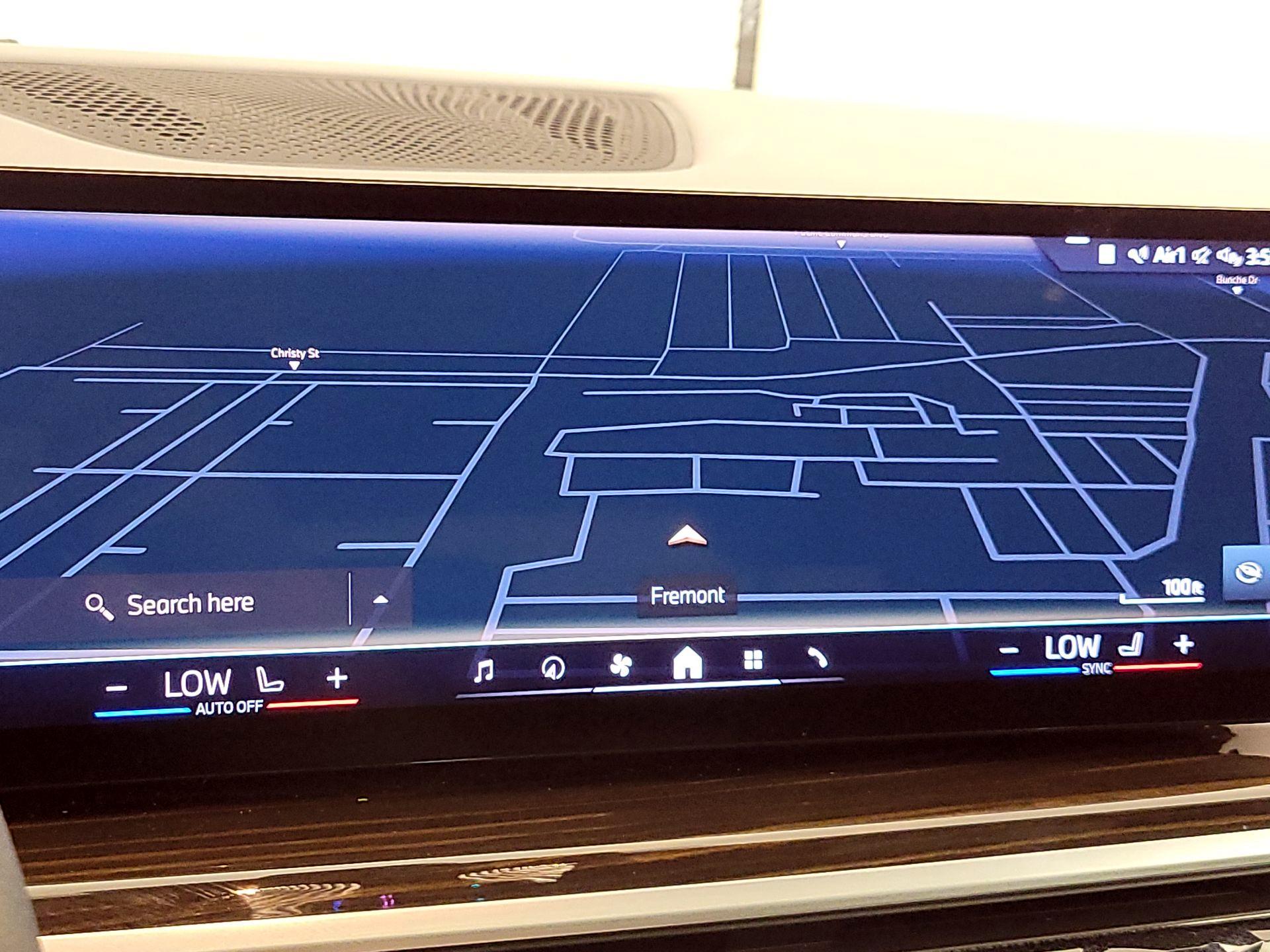 Thumbnail: 2024 BMW X5 - 14