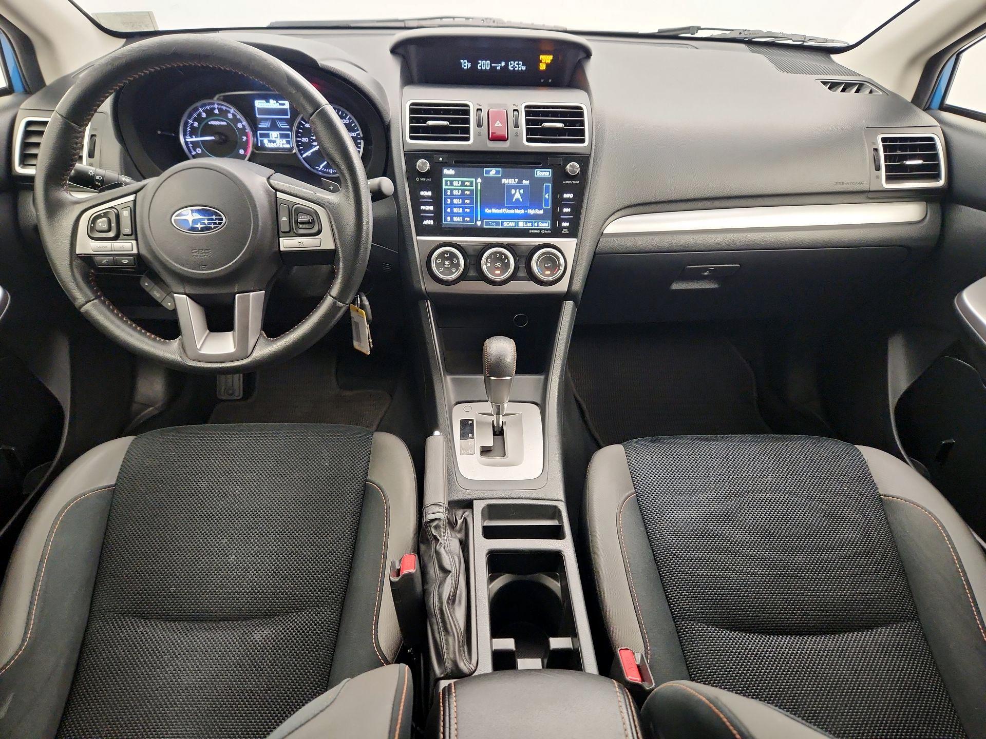 Thumbnail: 2017 Subaru Crosstrek - 9