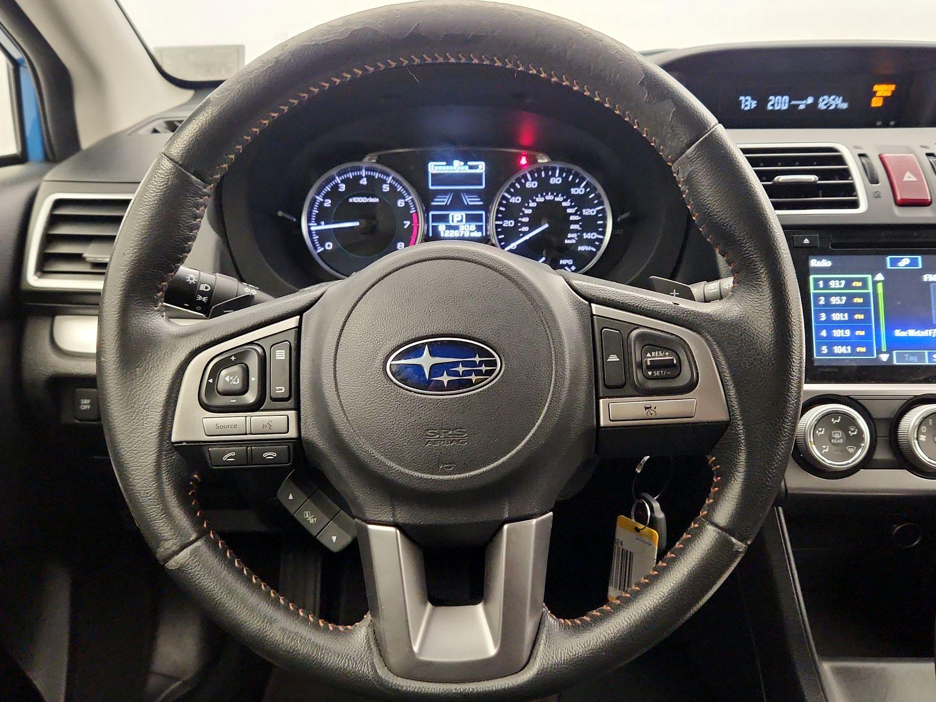 Thumbnail: 2017 Subaru Crosstrek - 10