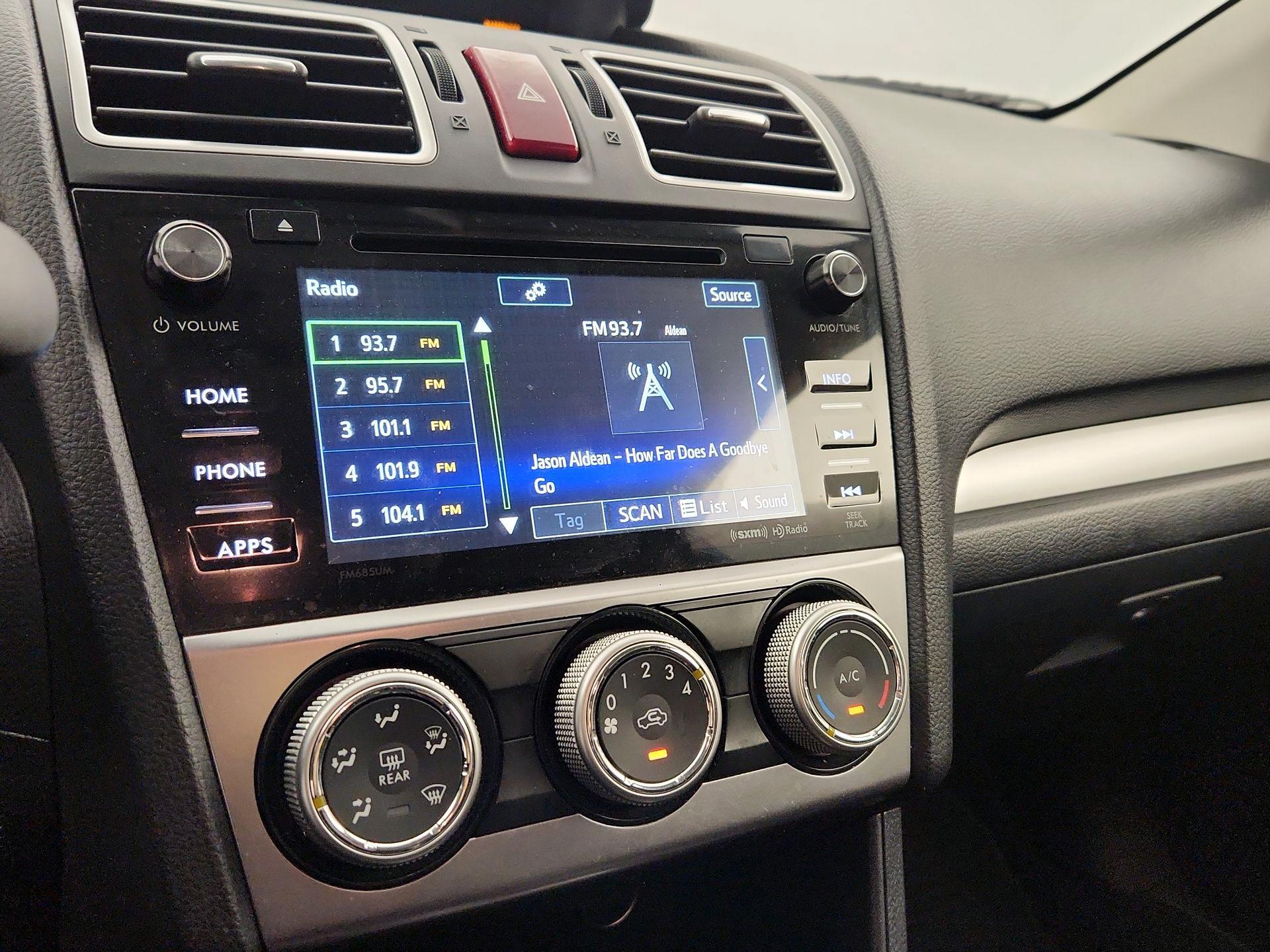 Thumbnail: 2017 Subaru Crosstrek - 15