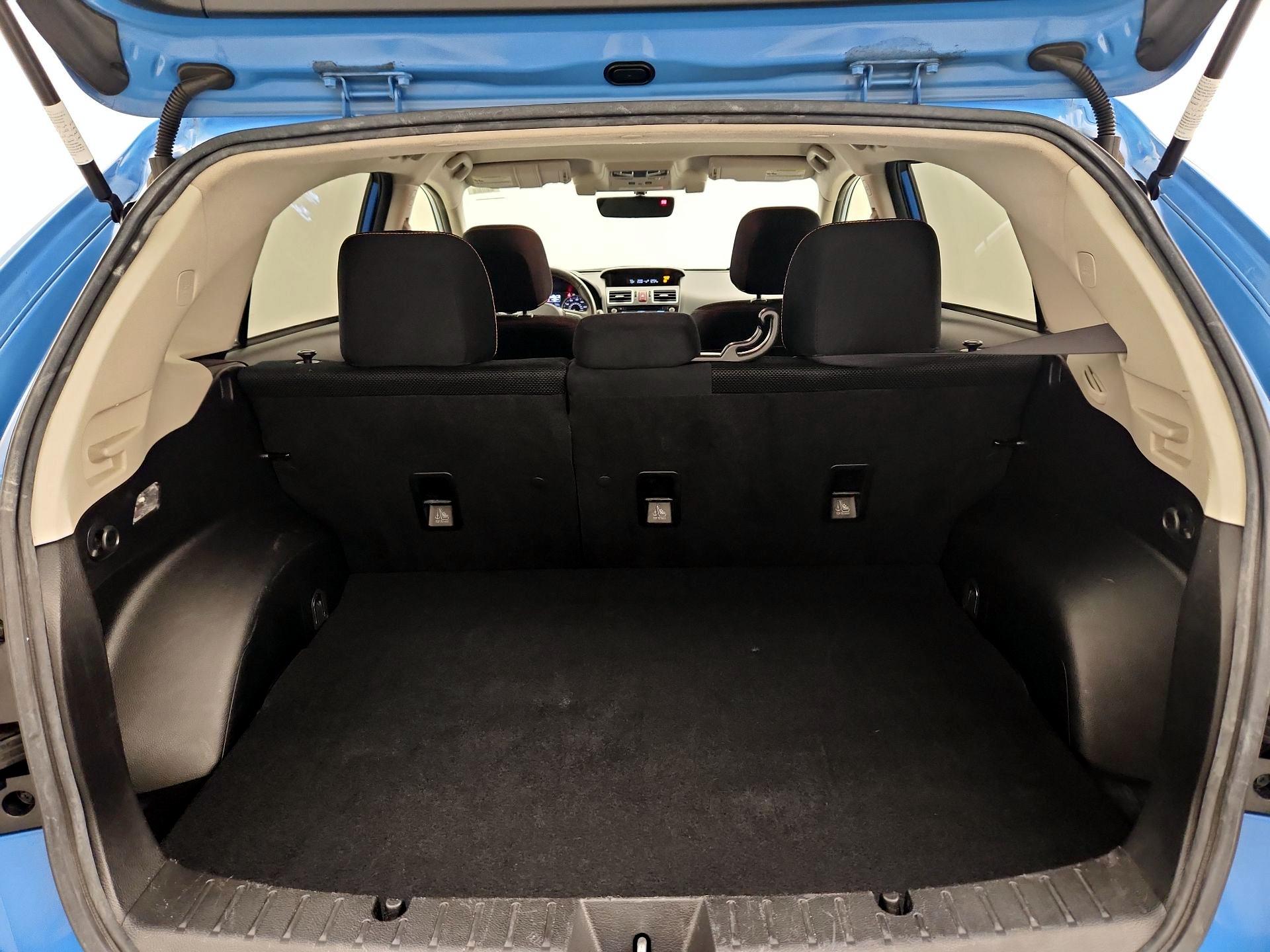 Thumbnail: 2017 Subaru Crosstrek - 19