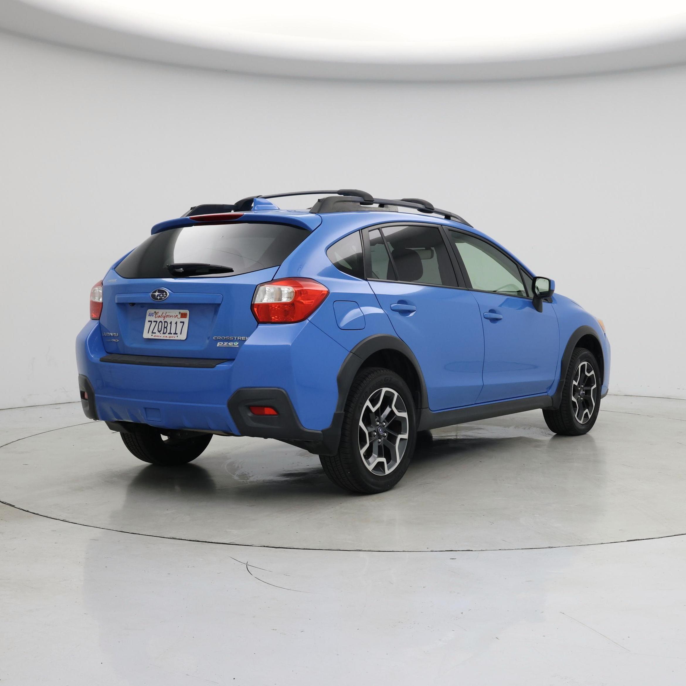 Thumbnail: 2017 Subaru Crosstrek - 8