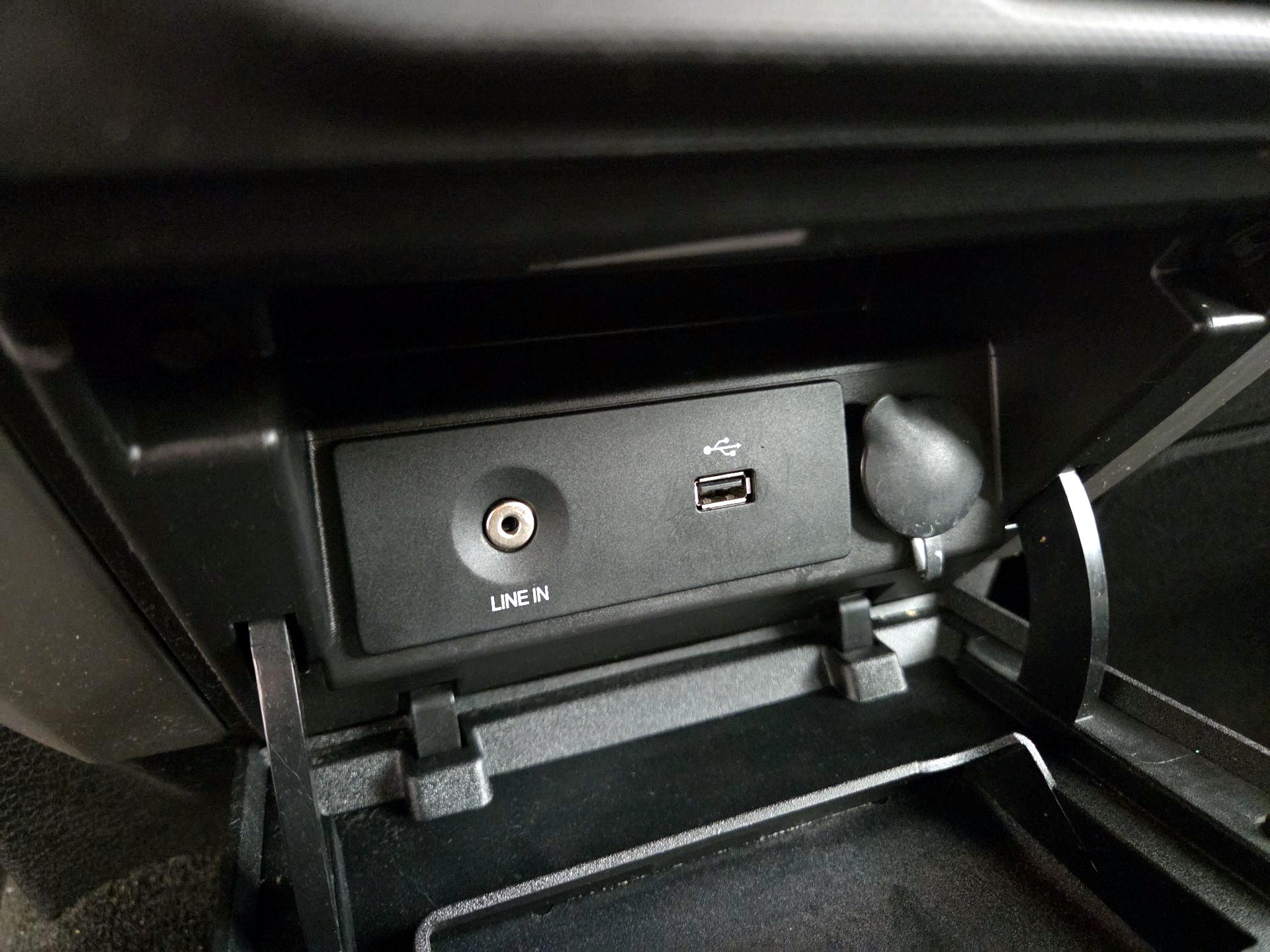 Thumbnail: 2014 Ford F-150 - 17