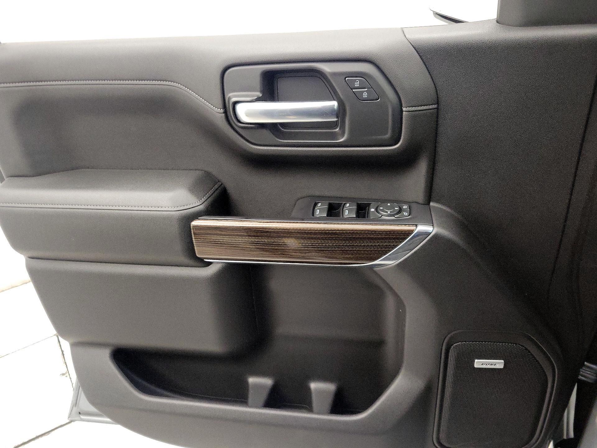 Thumbnail: 2020 Chevrolet Silverado 1500 - 12