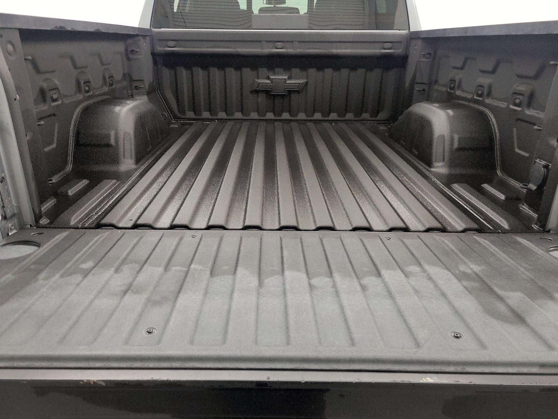 Thumbnail: 2020 Chevrolet Silverado 1500 - 20