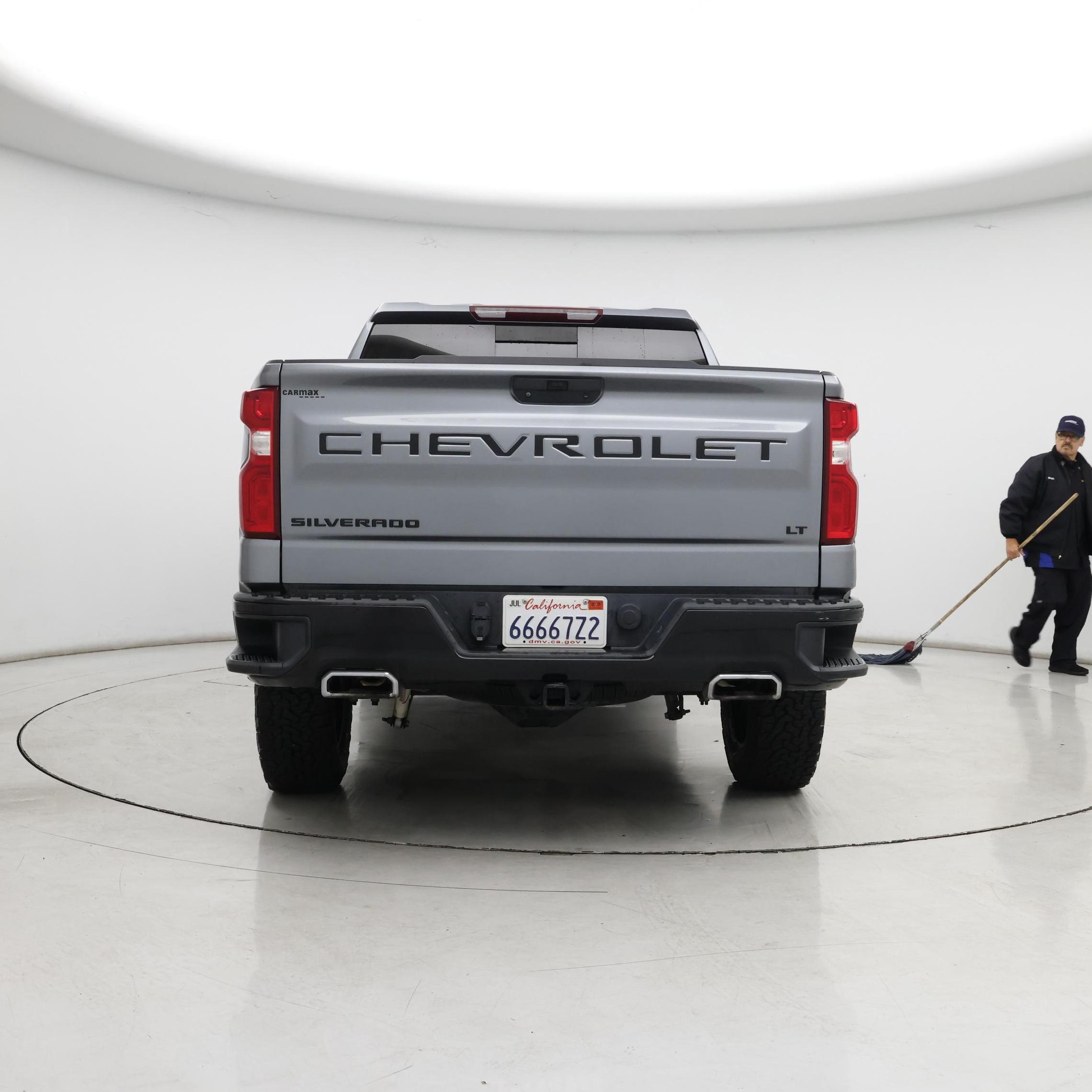 Thumbnail: 2020 Chevrolet Silverado 1500 - 6