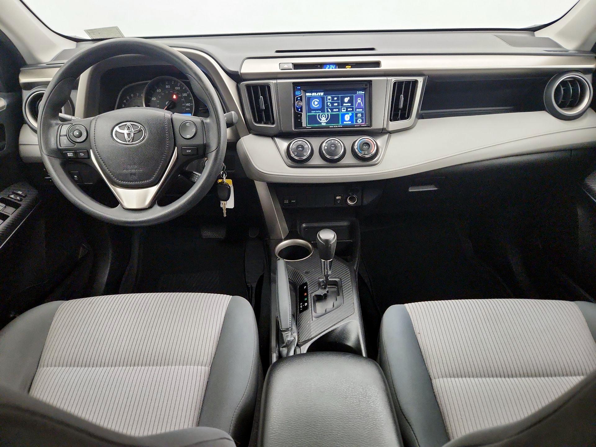 Thumbnail: 2014 Toyota RAV4 - 9