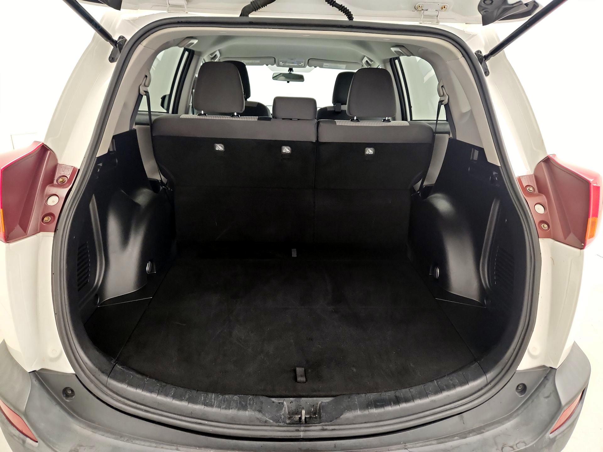 Thumbnail: 2014 Toyota RAV4 - 20