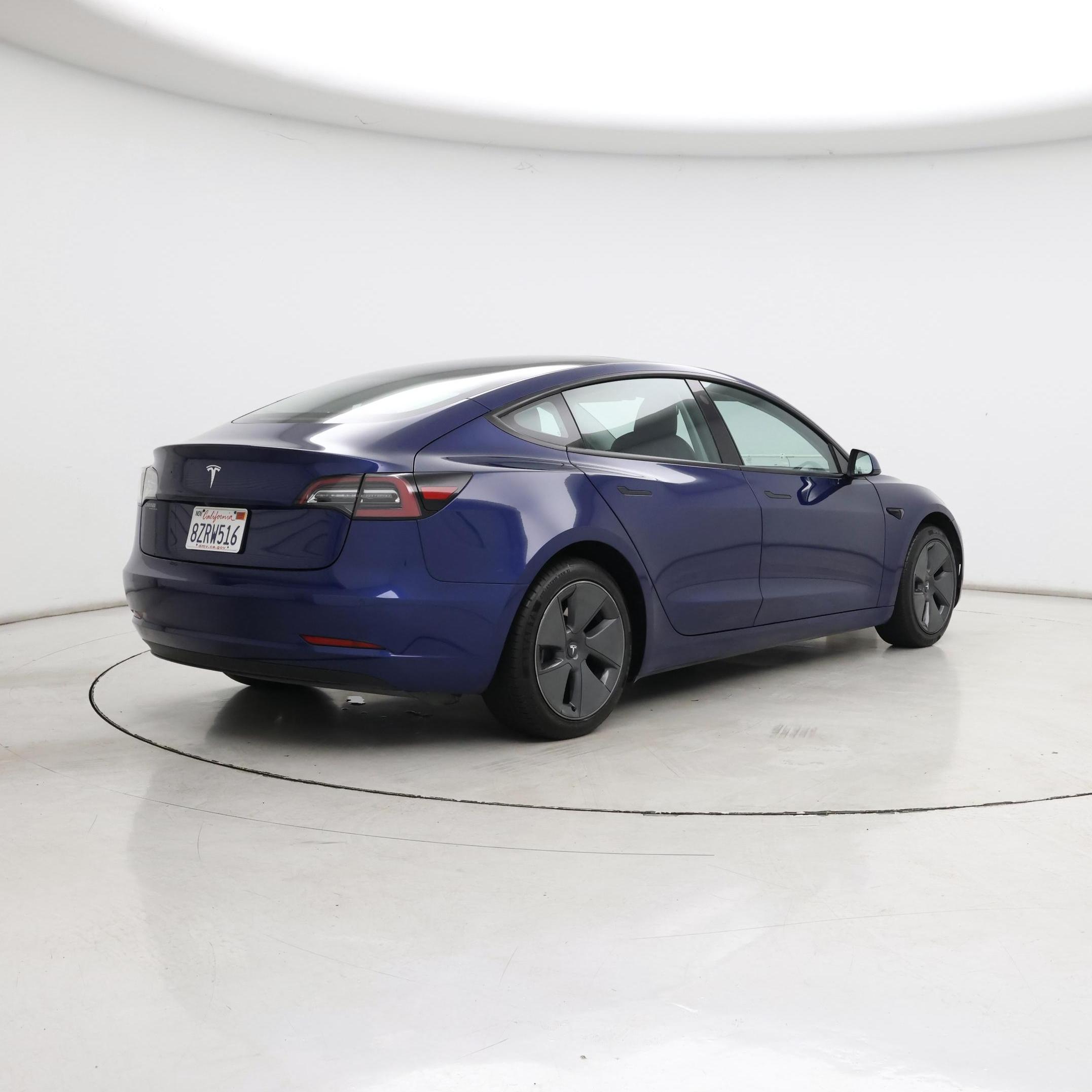 Thumbnail: 2022 Tesla Model 3 - 8