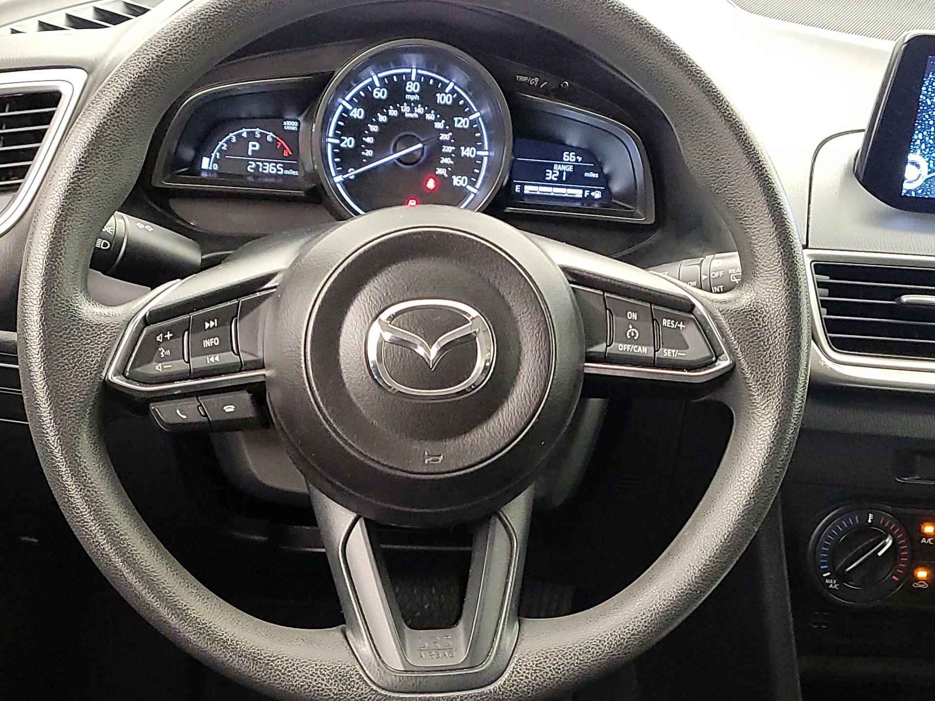 Thumbnail: 2017 Mazda Mazda3 - 10