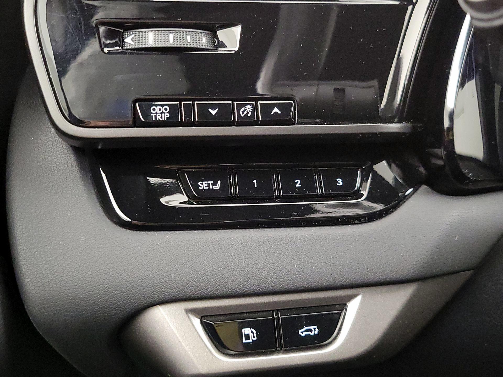 Thumbnail: 2023 Lexus RX - 13