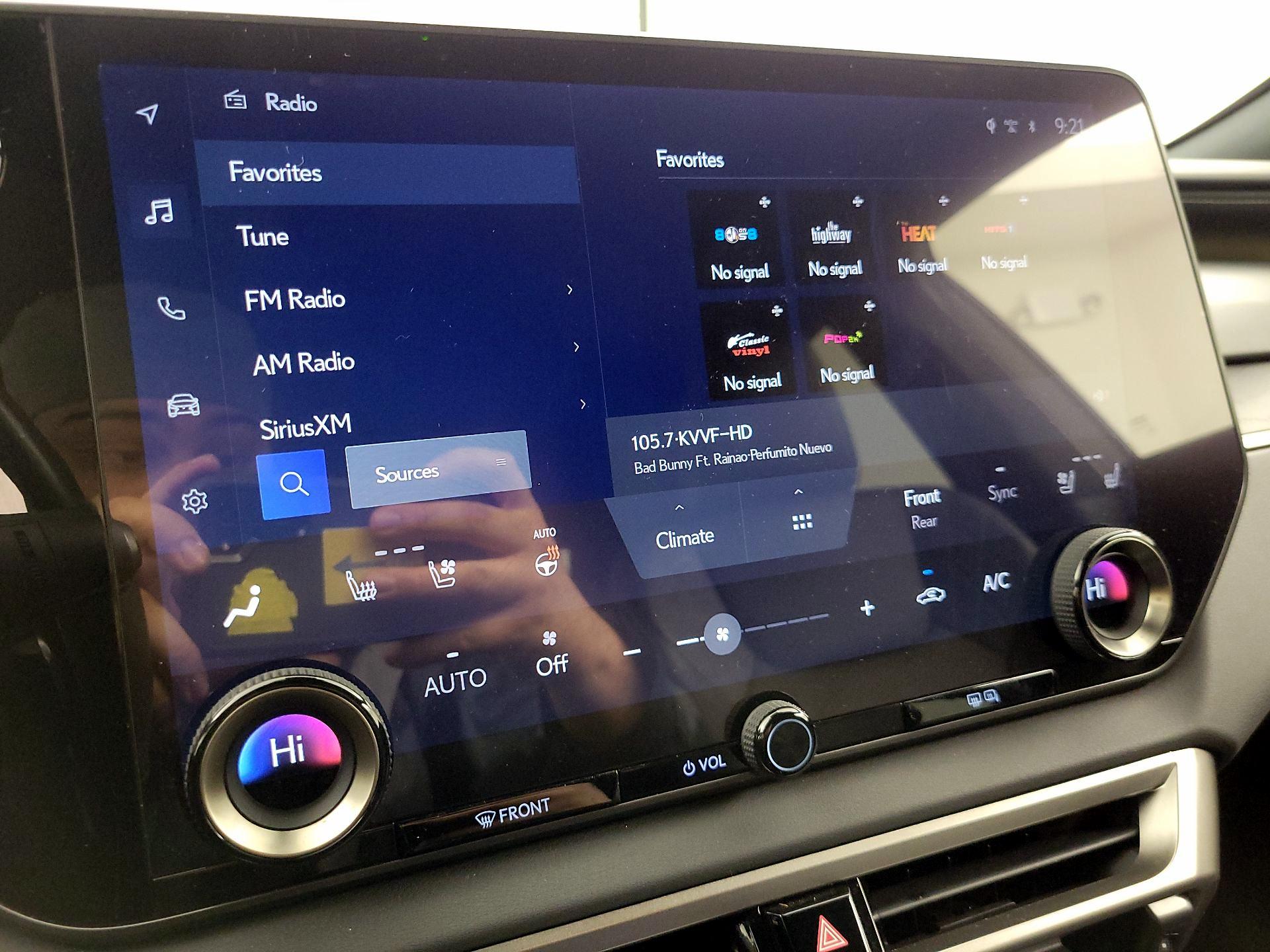 Thumbnail: 2023 Lexus RX - 15