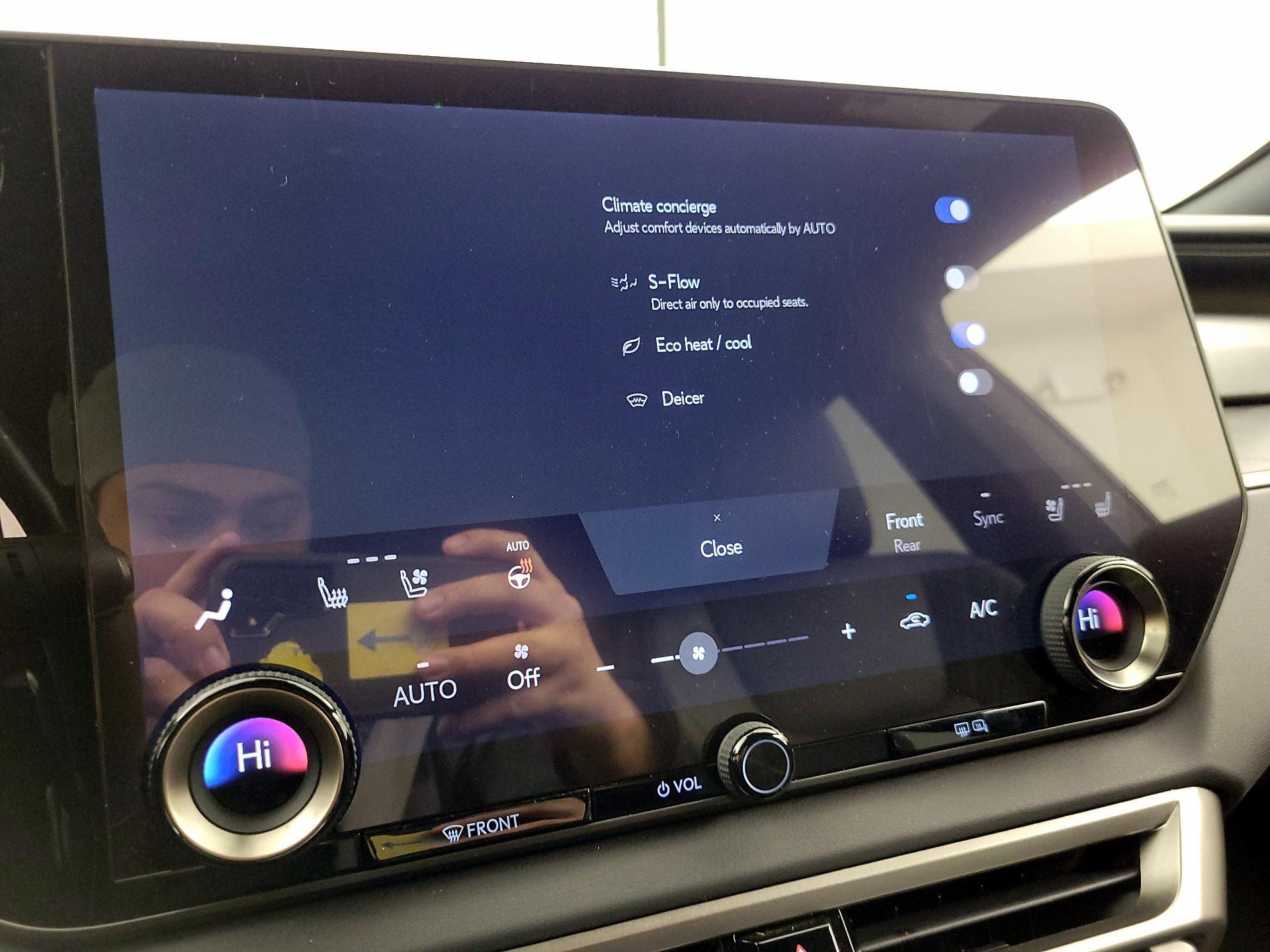 Thumbnail: 2023 Lexus RX - 16