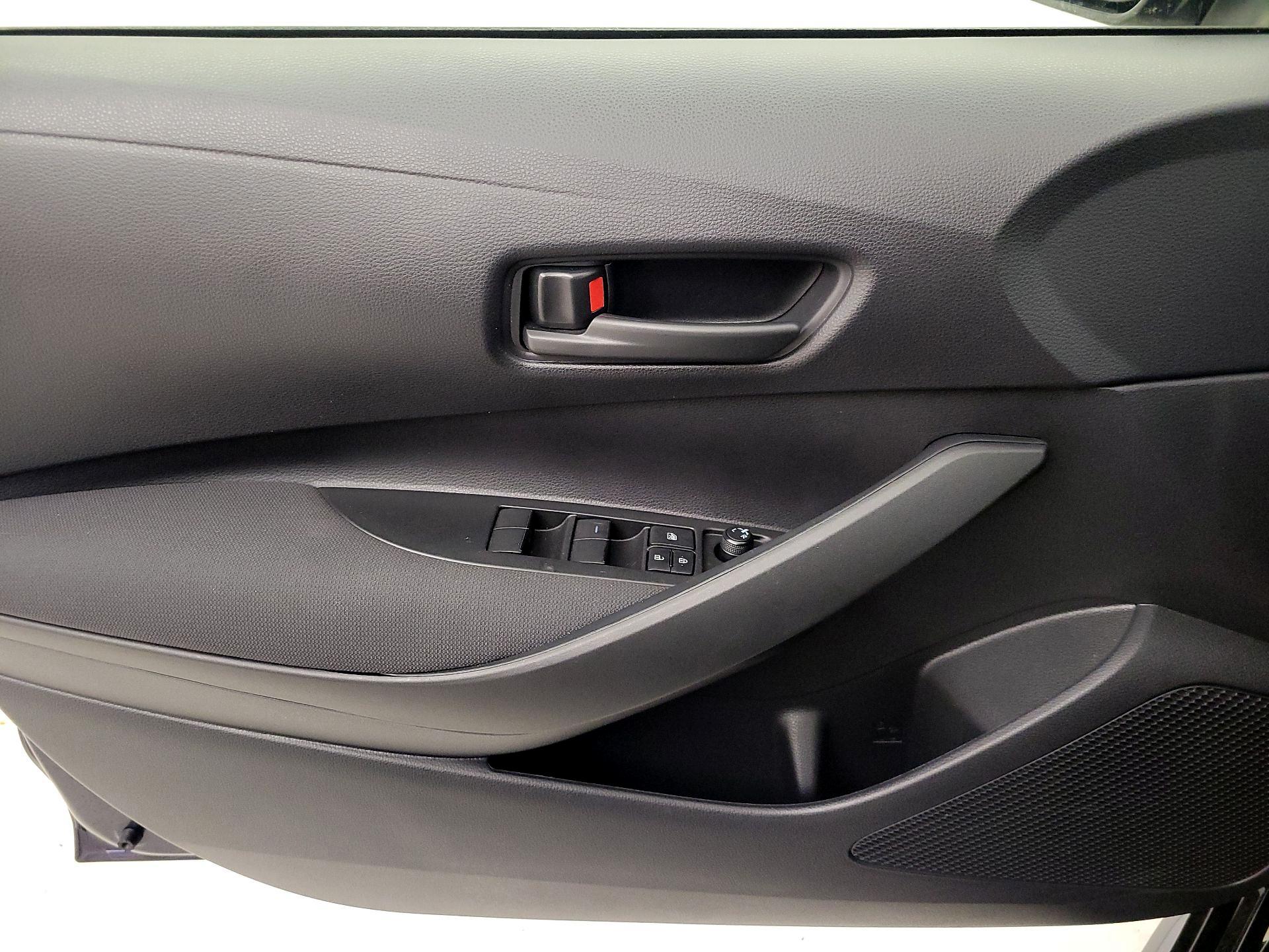 Thumbnail: 2024 Toyota Corolla - 12