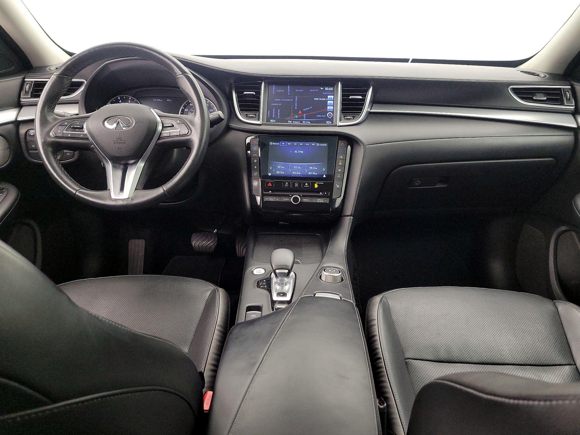 Thumbnail: 2019 INFINITI QX50 - 9