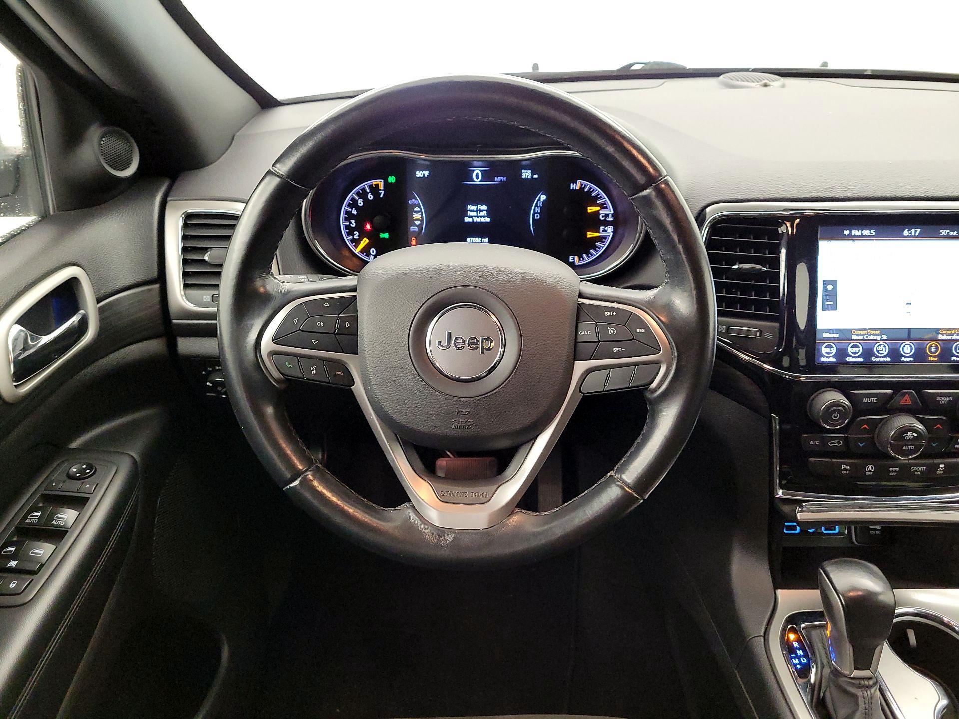 Thumbnail: 2020 Jeep Grand Cherokee - 10