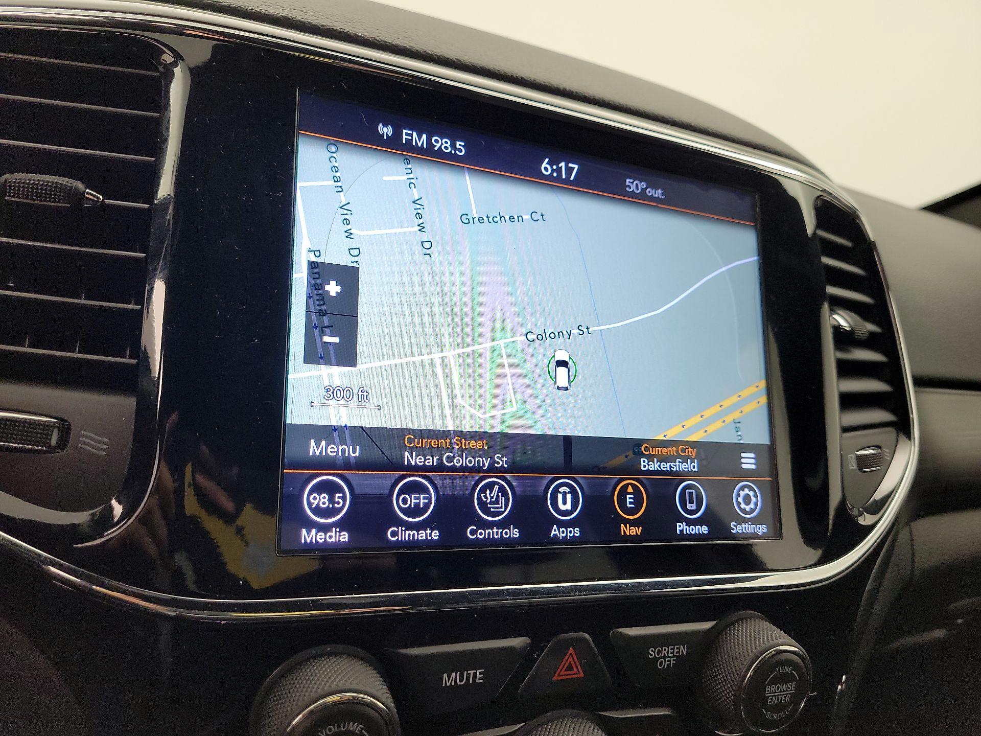 Thumbnail: 2020 Jeep Grand Cherokee - 14