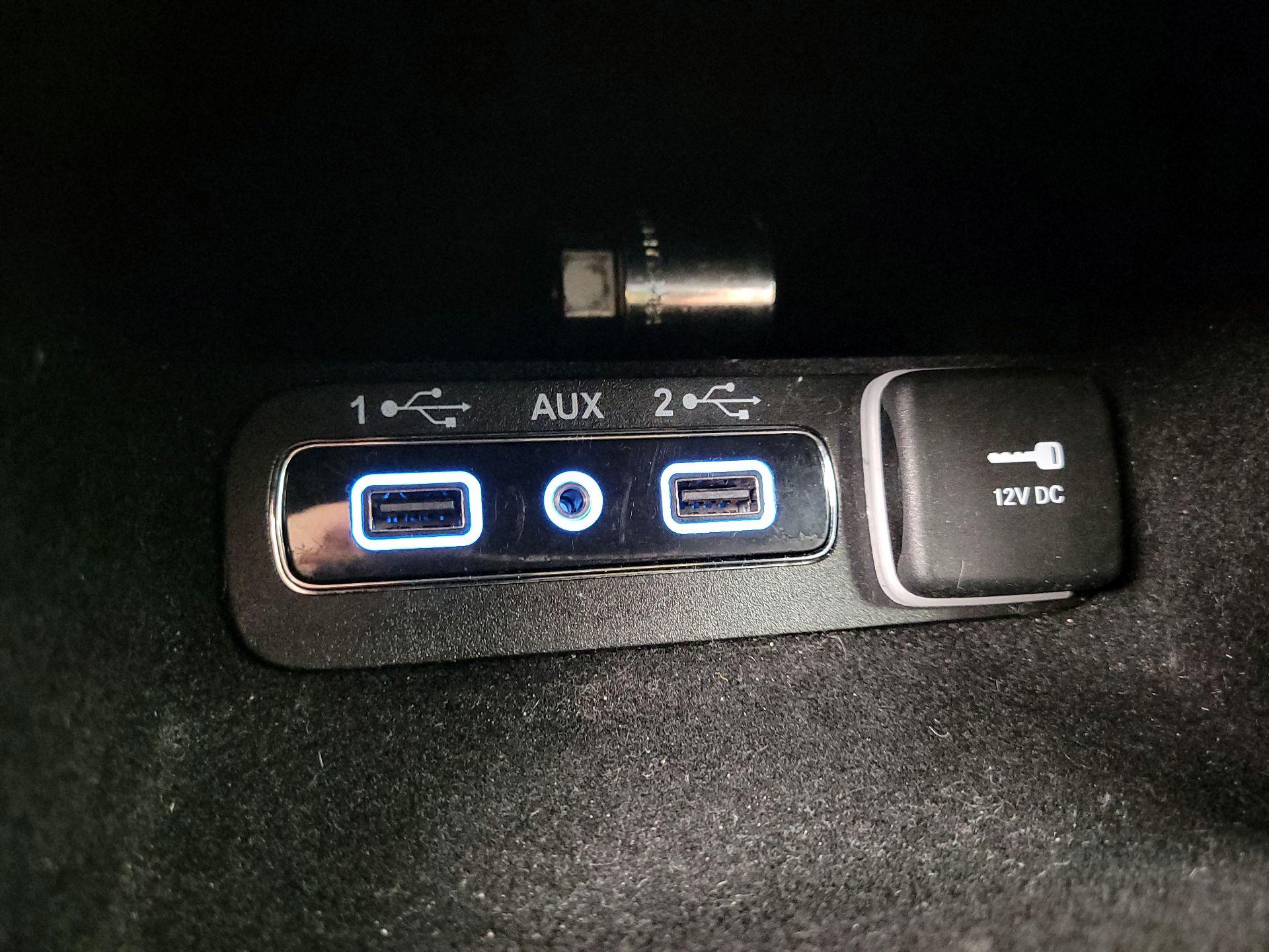 Thumbnail: 2020 Jeep Grand Cherokee - 19