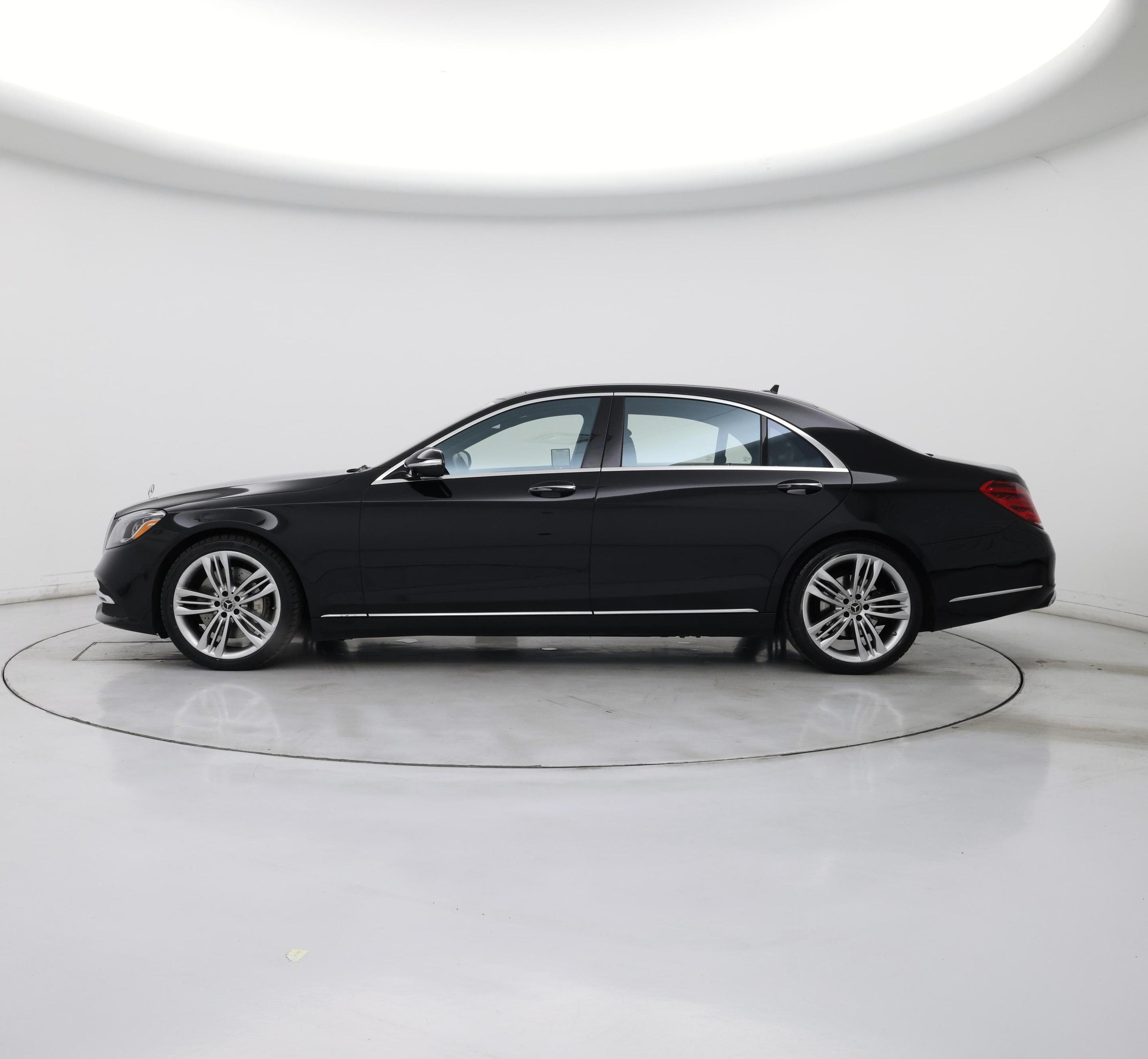 Thumbnail: 2019 Mercedes-Benz S-Class - 3