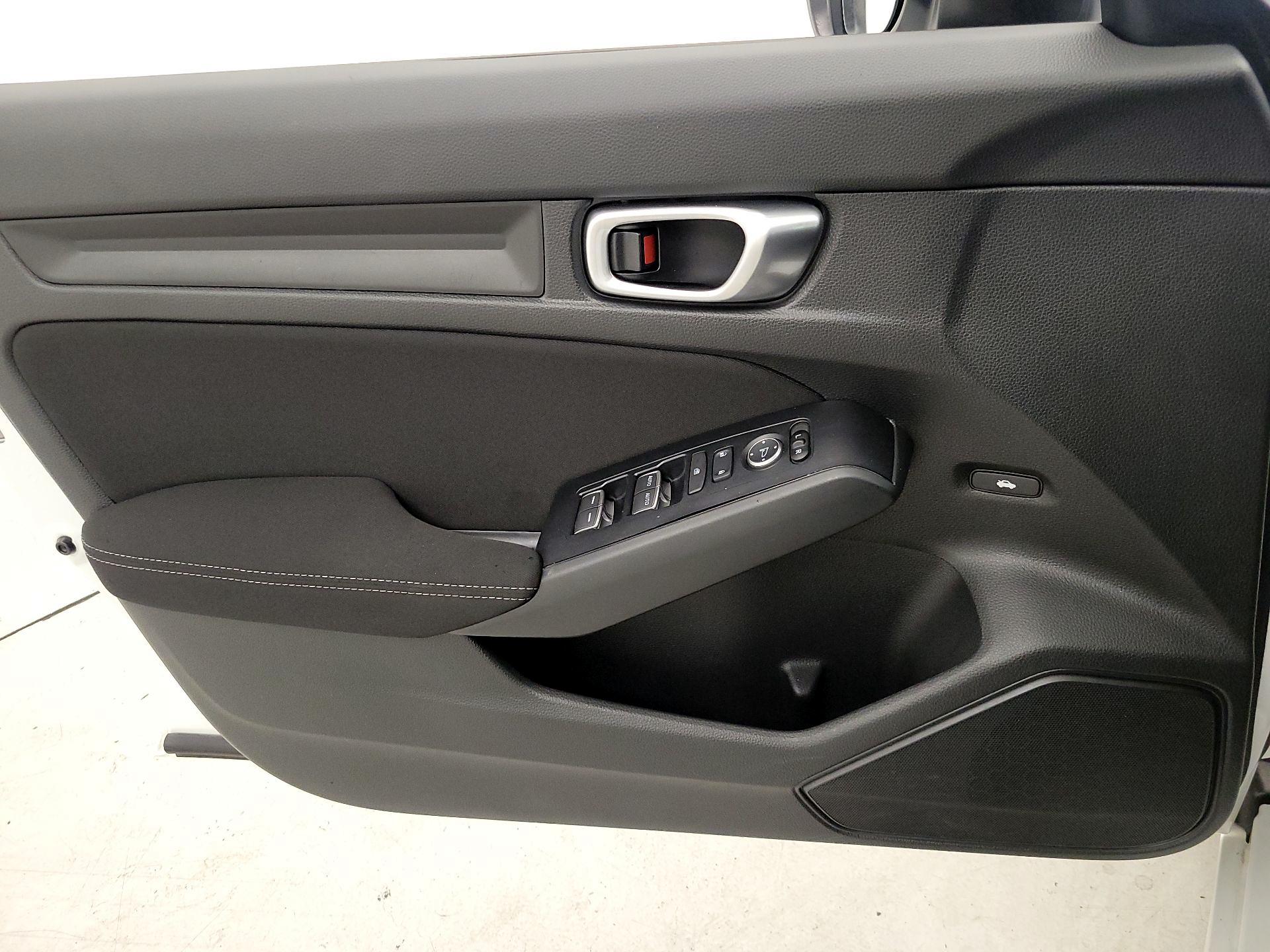 Thumbnail: 2023 Honda Civic - 12