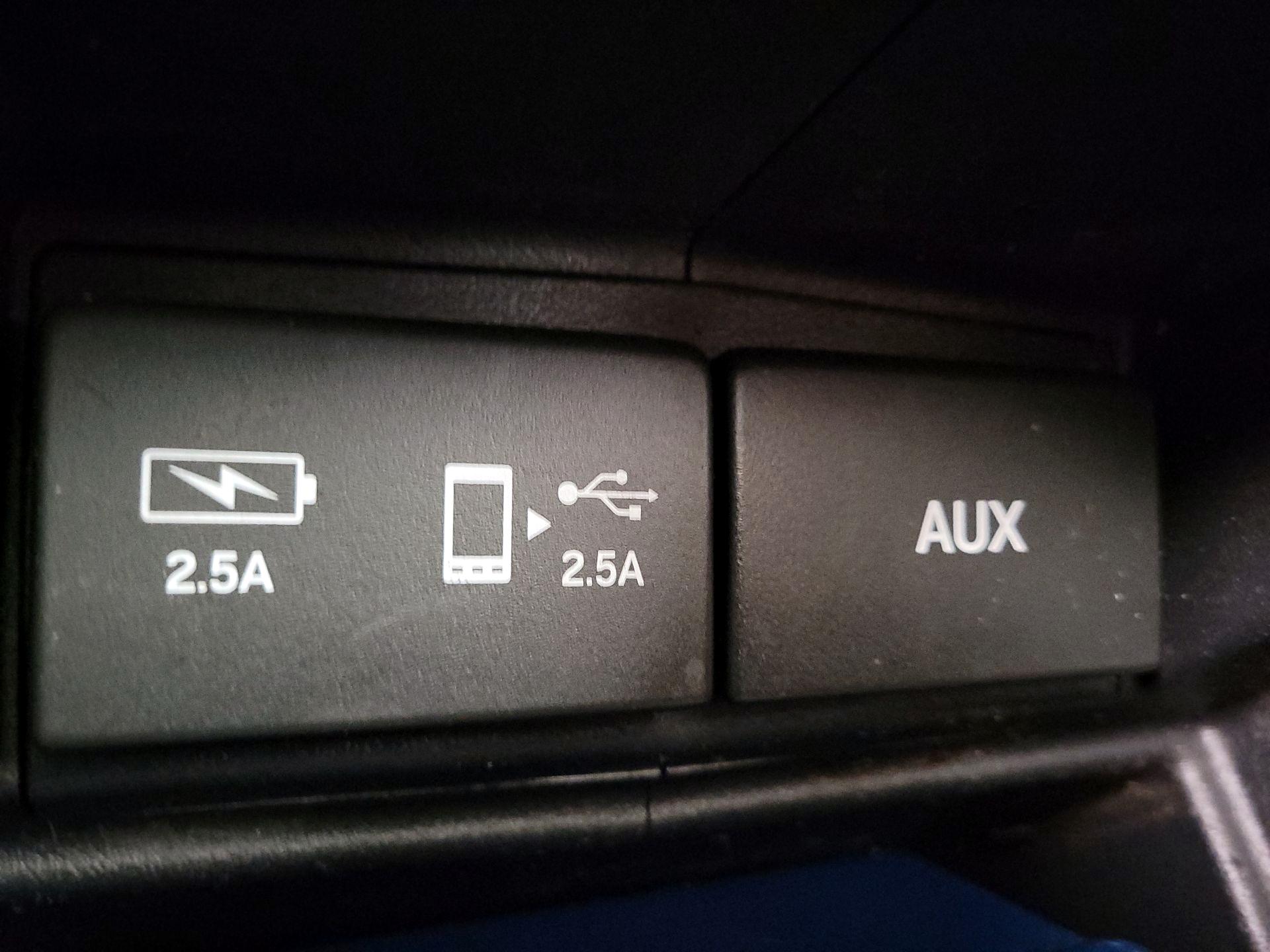 Thumbnail: 2019 Honda Odyssey - 18