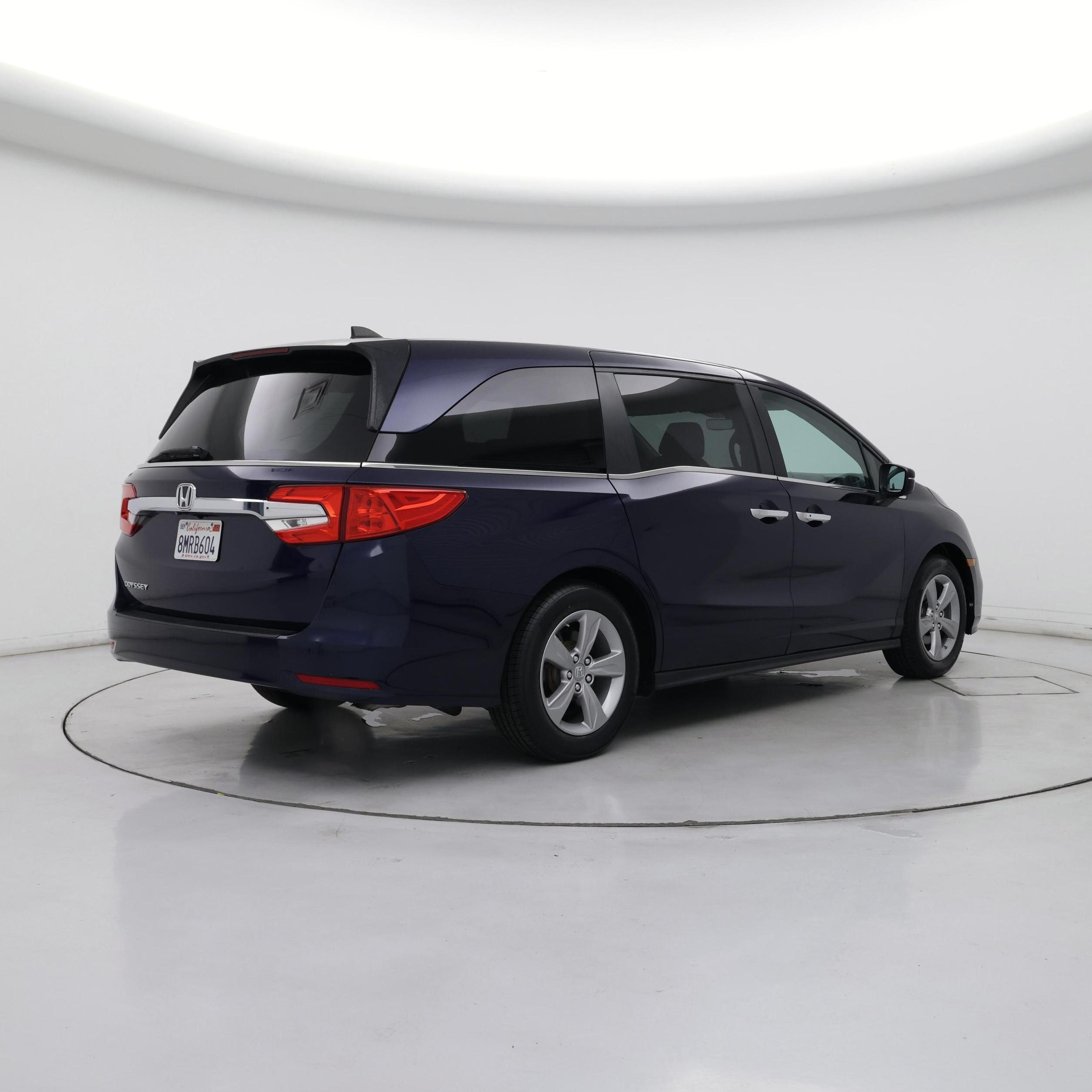 Thumbnail: 2019 Honda Odyssey - 8