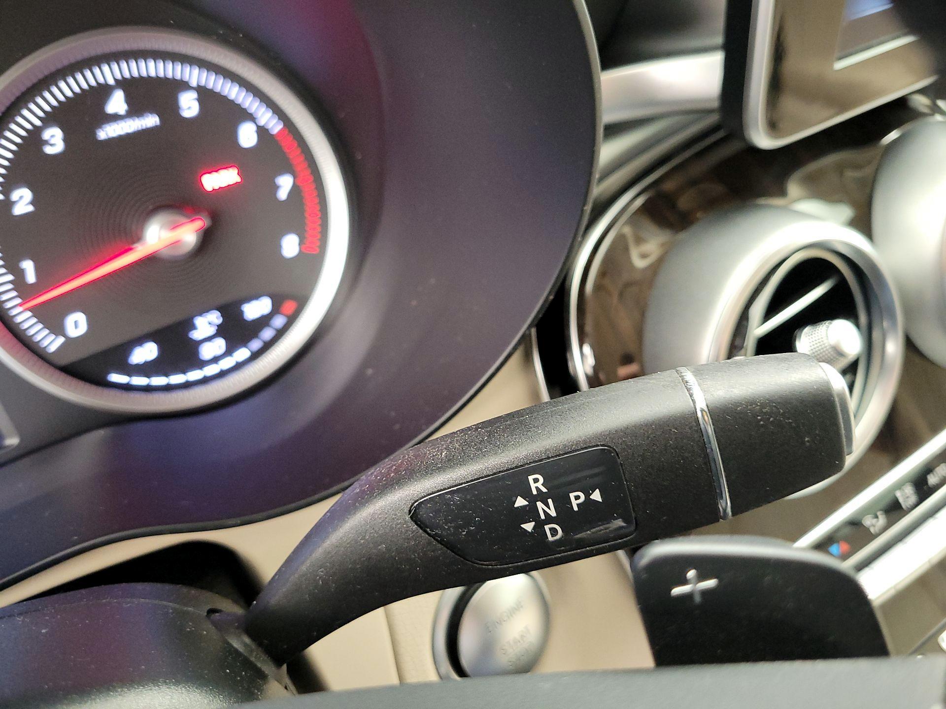 Thumbnail: 2016 Mercedes-Benz GLC - 17