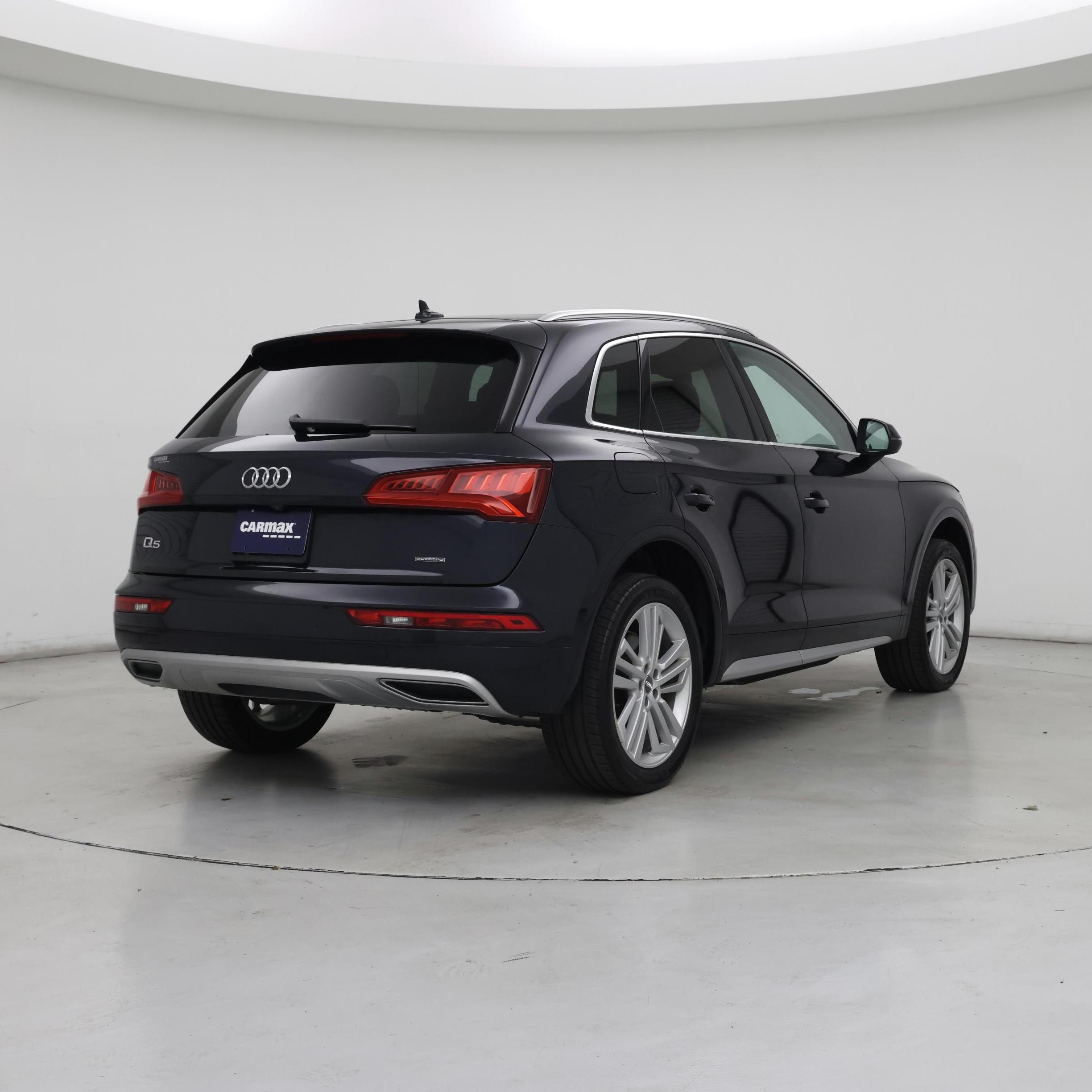 Thumbnail: 2020 Audi Q5 - 8