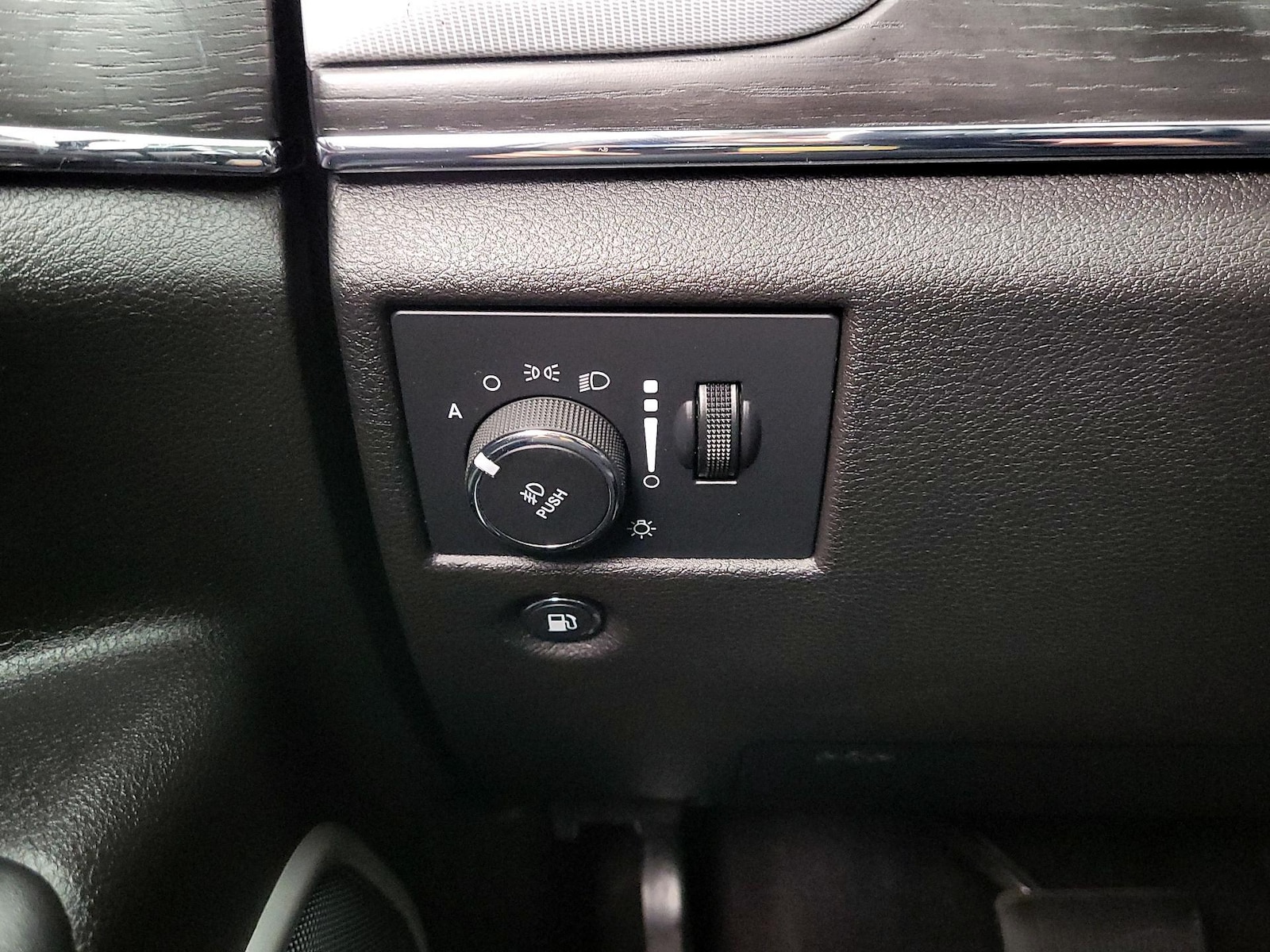 2018 Jeep Grand Cherokee Summit - Photo 14