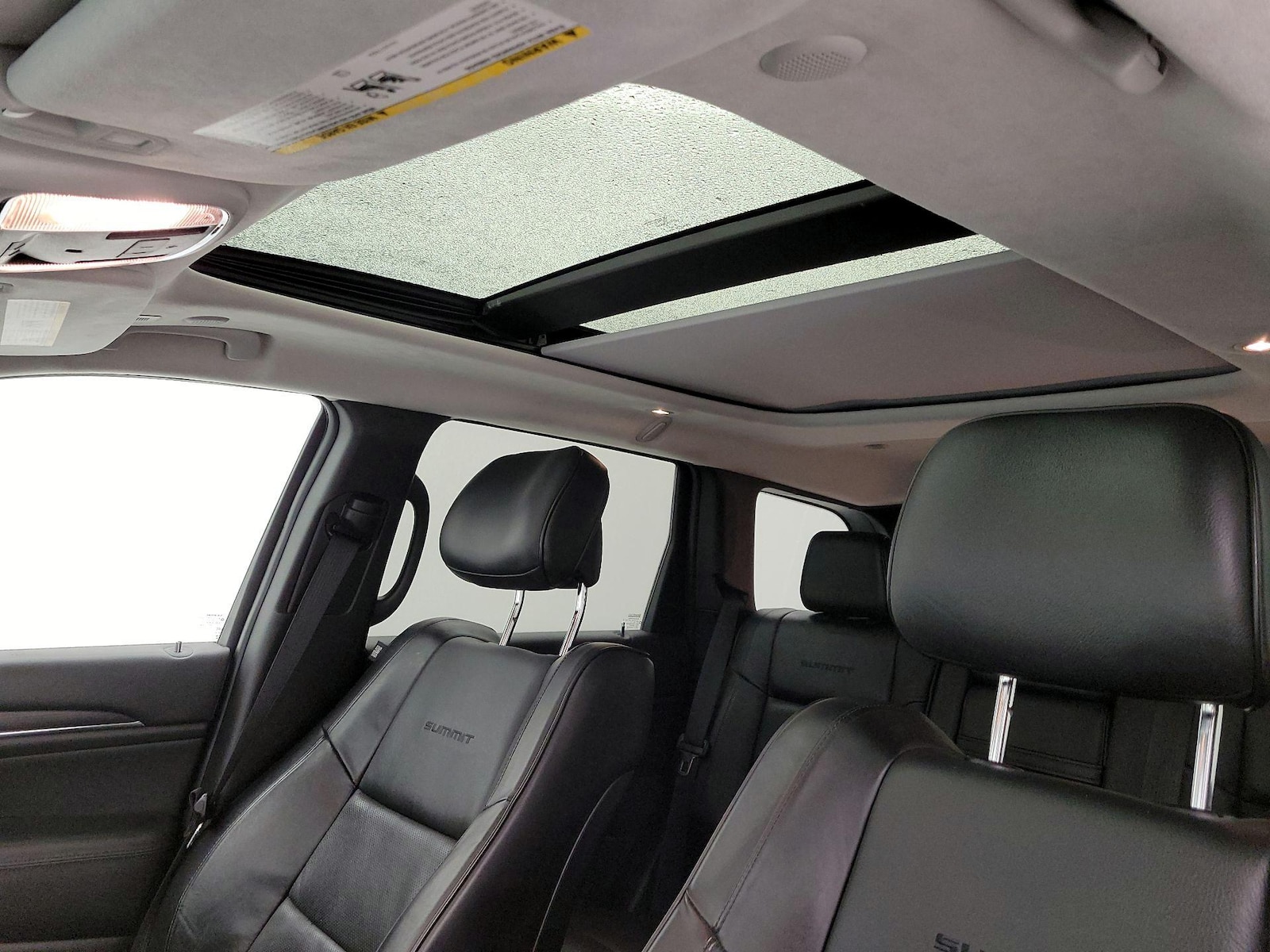 2018 Jeep Grand Cherokee Summit - Photo 21