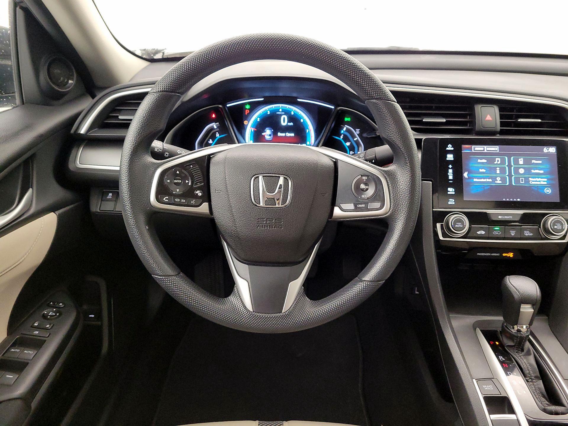 Thumbnail: 2017 Honda Civic - 10