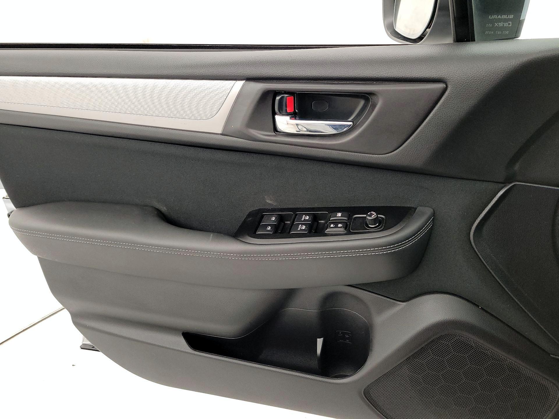 Thumbnail: 2019 Subaru Outback - 12