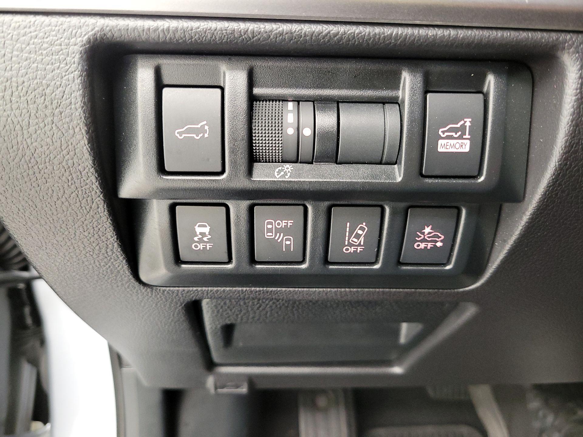 Thumbnail: 2019 Subaru Outback - 13