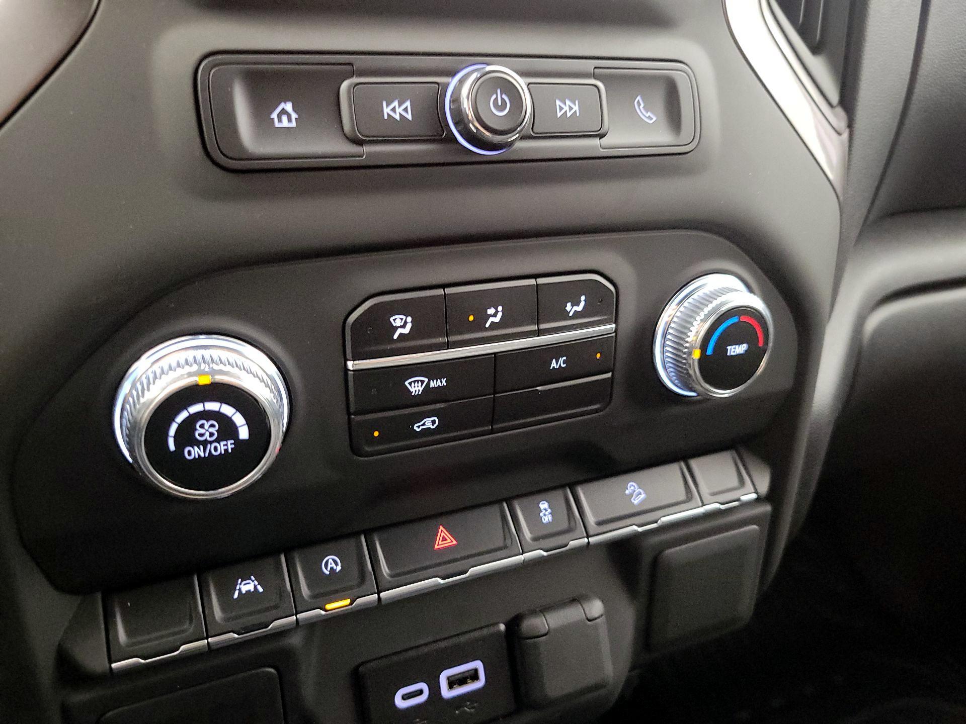 Thumbnail: 2025 GMC Sierra 1500 - 16