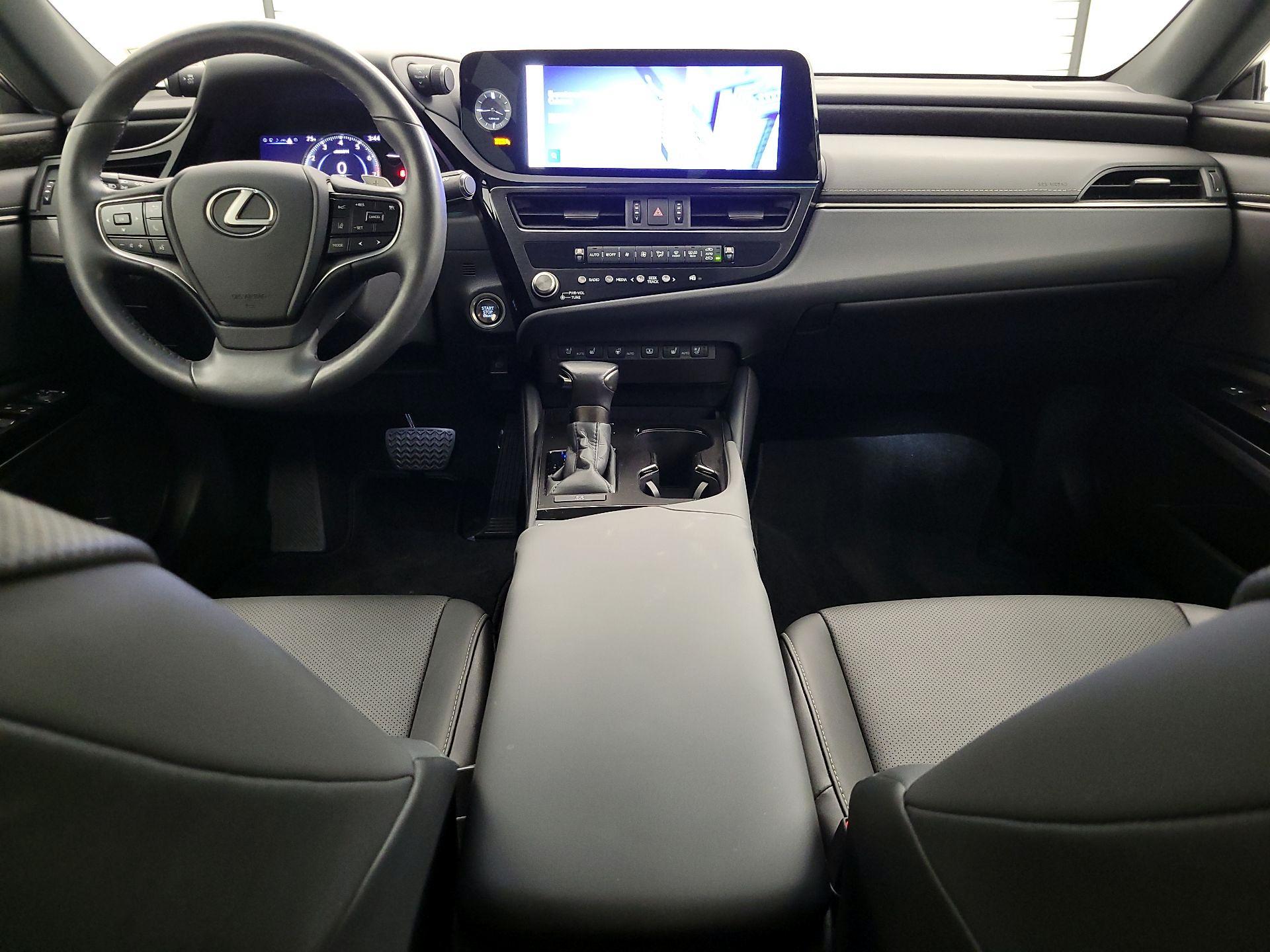 Thumbnail: 2023 Lexus ES - 9