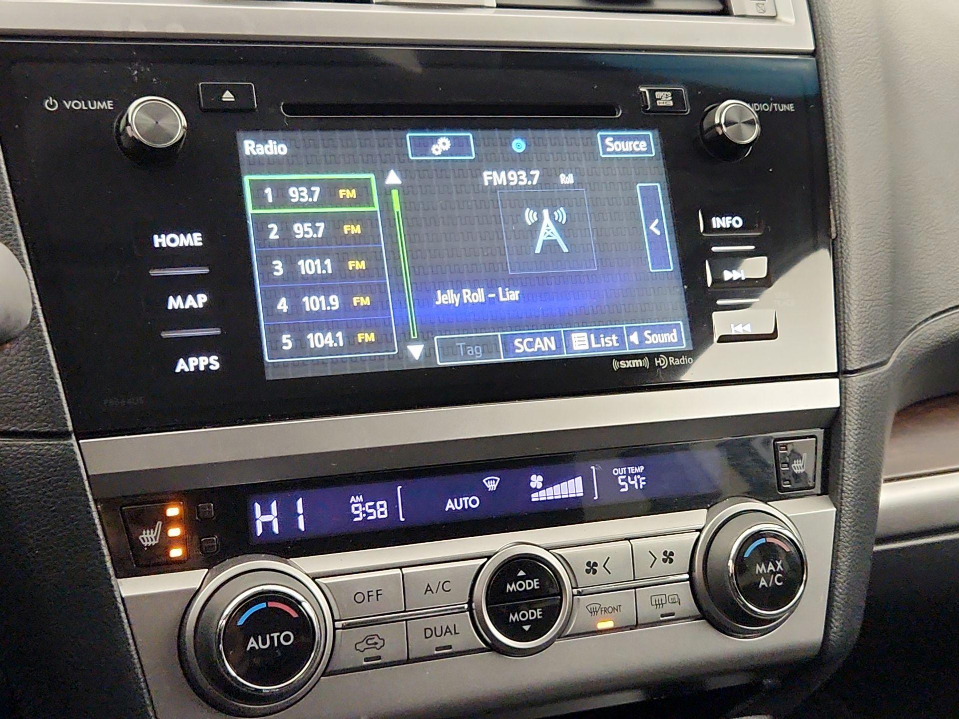 Thumbnail: 2015 Subaru Outback - 16