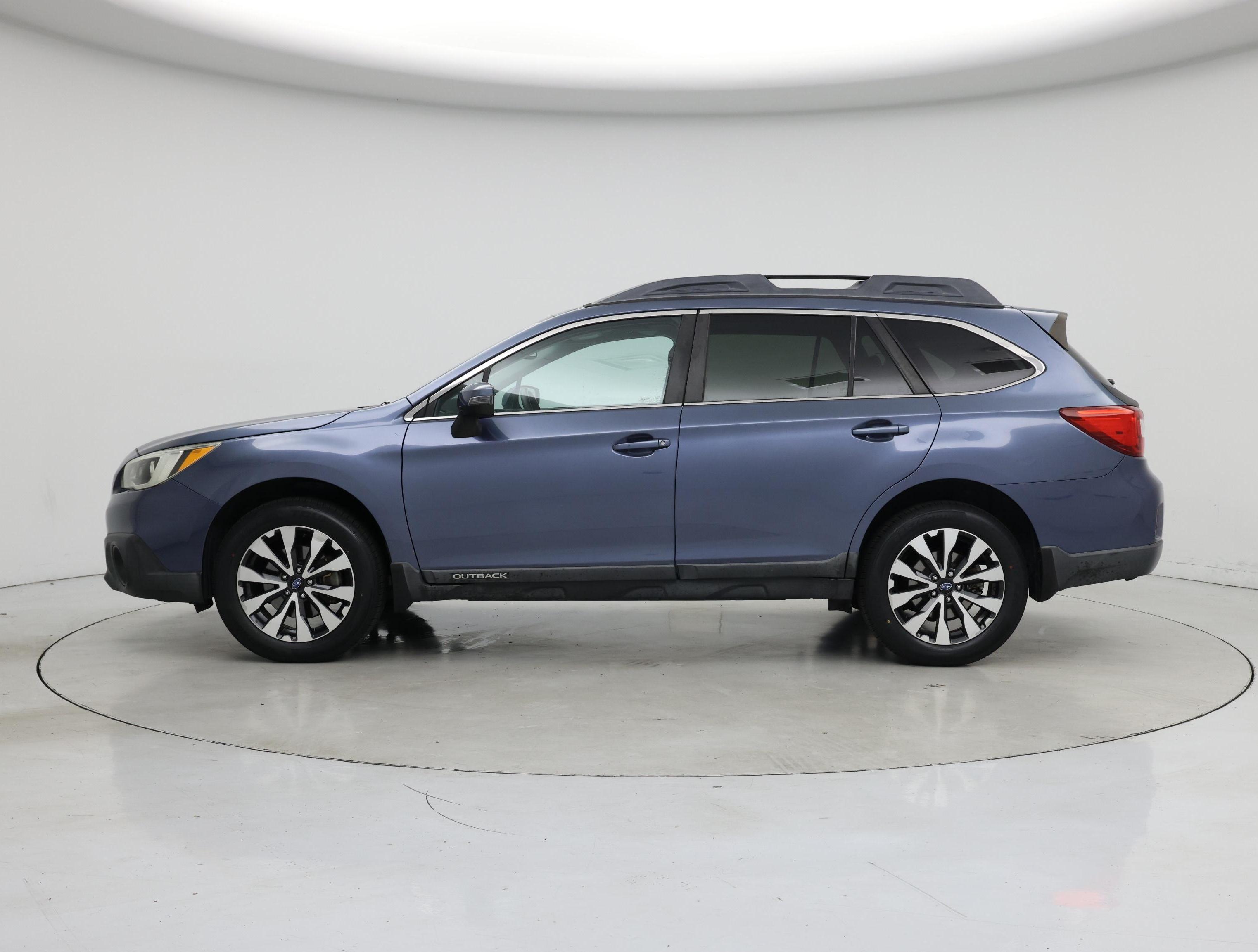 Thumbnail: 2015 Subaru Outback - 3