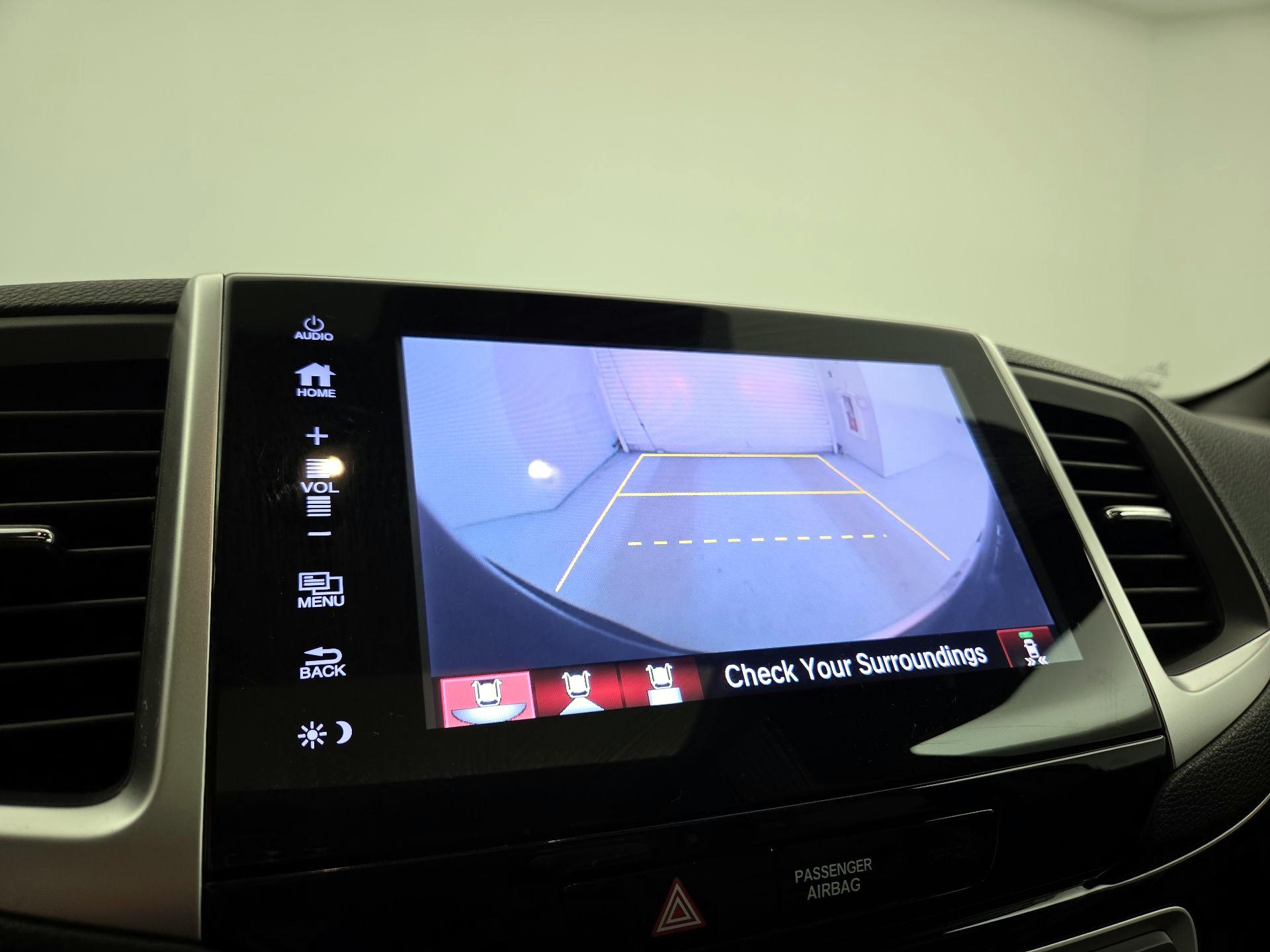 Thumbnail: 2019 Honda Ridgeline - 14