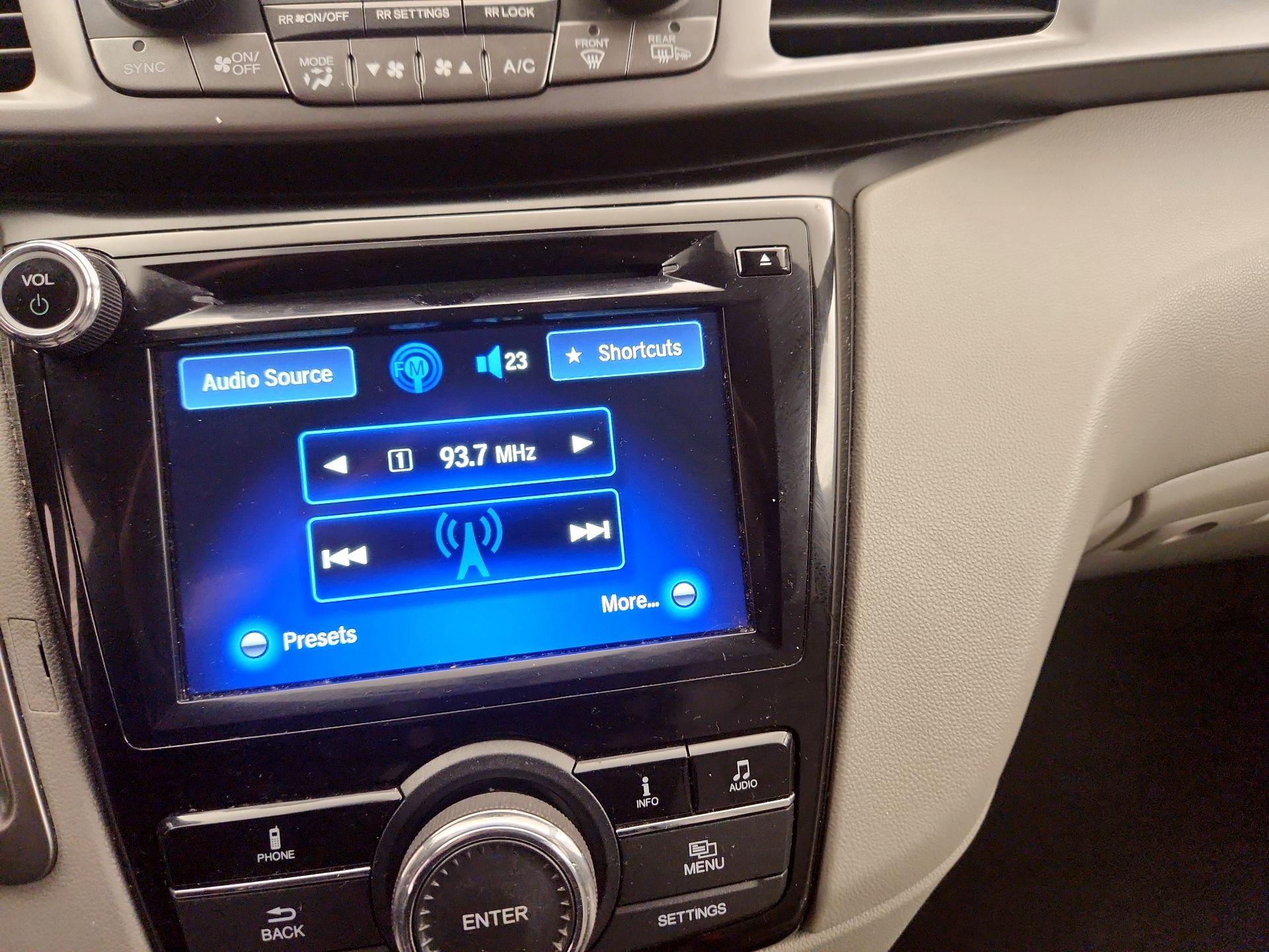 Thumbnail: 2014 Honda Odyssey - 15