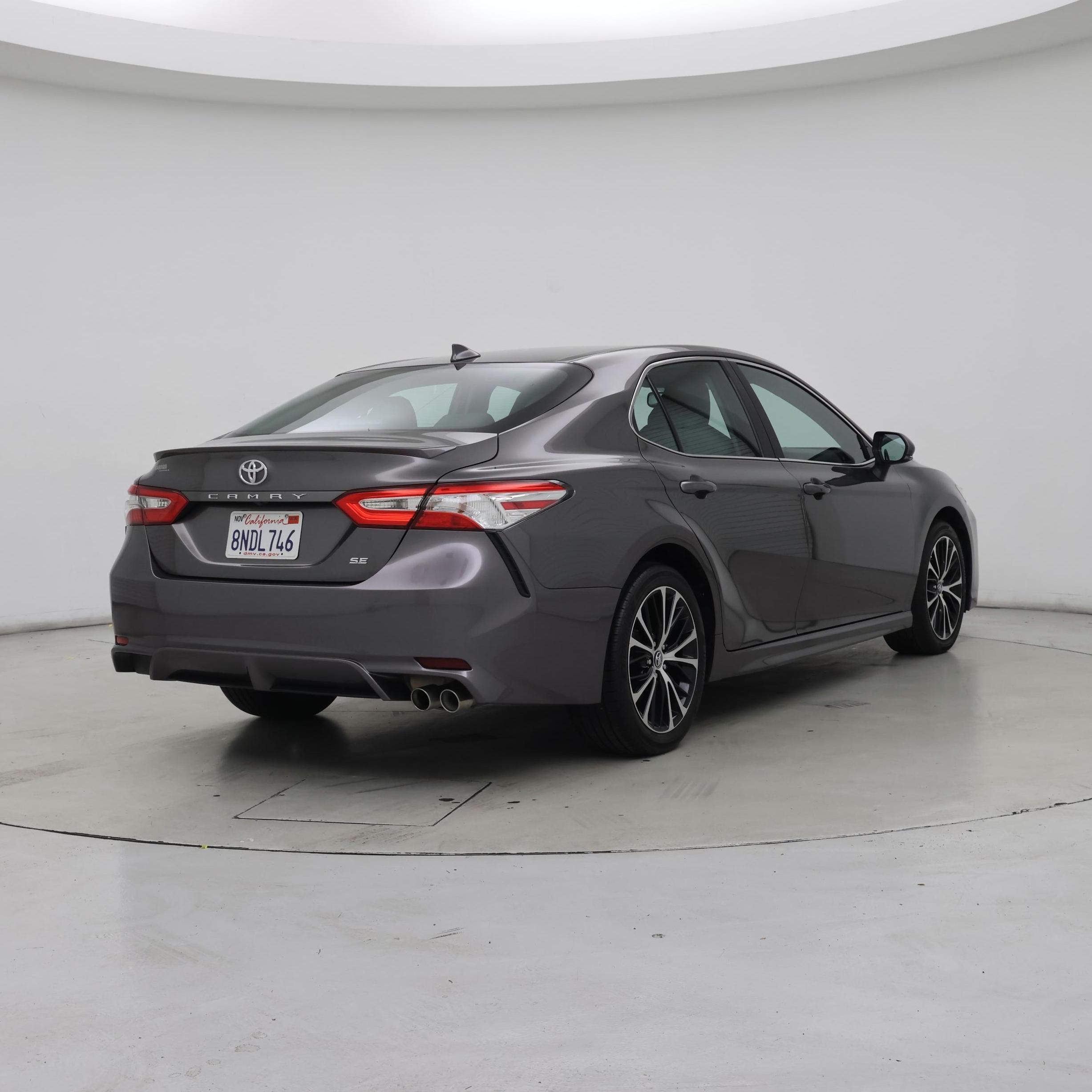 Thumbnail: 2020 Toyota Camry - 8