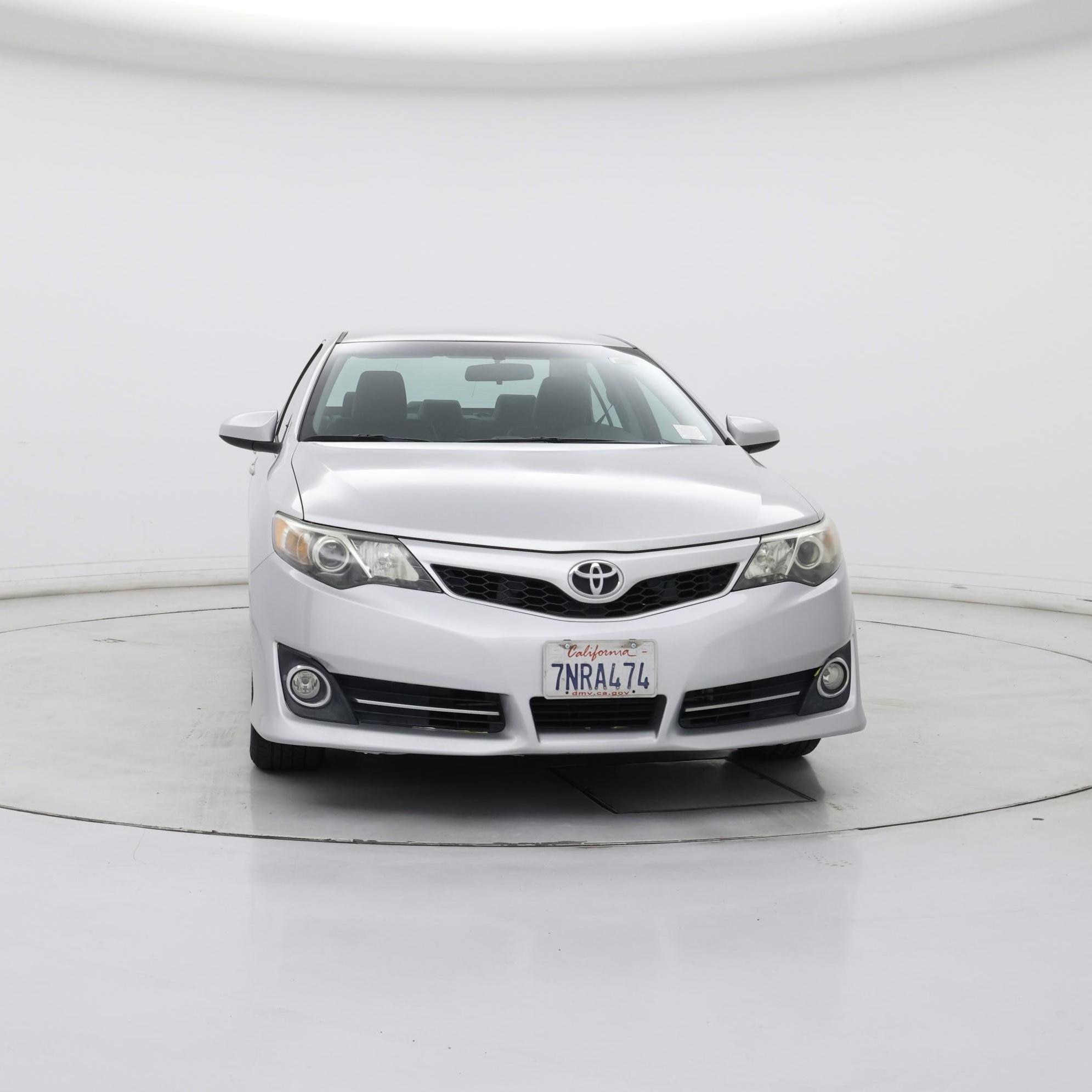 Thumbnail: 2014 Toyota Camry - 5