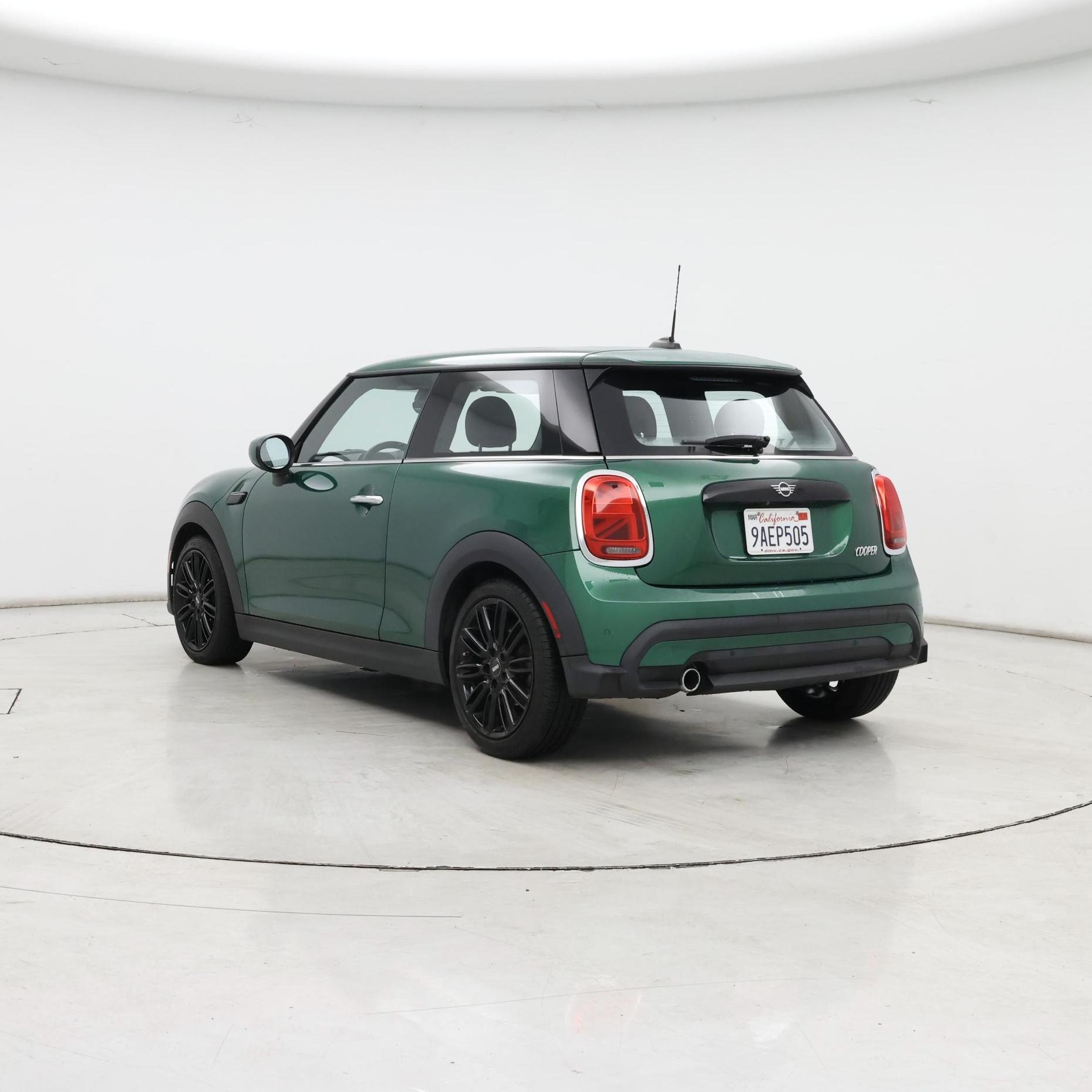 Thumbnail: 2022 MINI Cooper Hardtop - 2