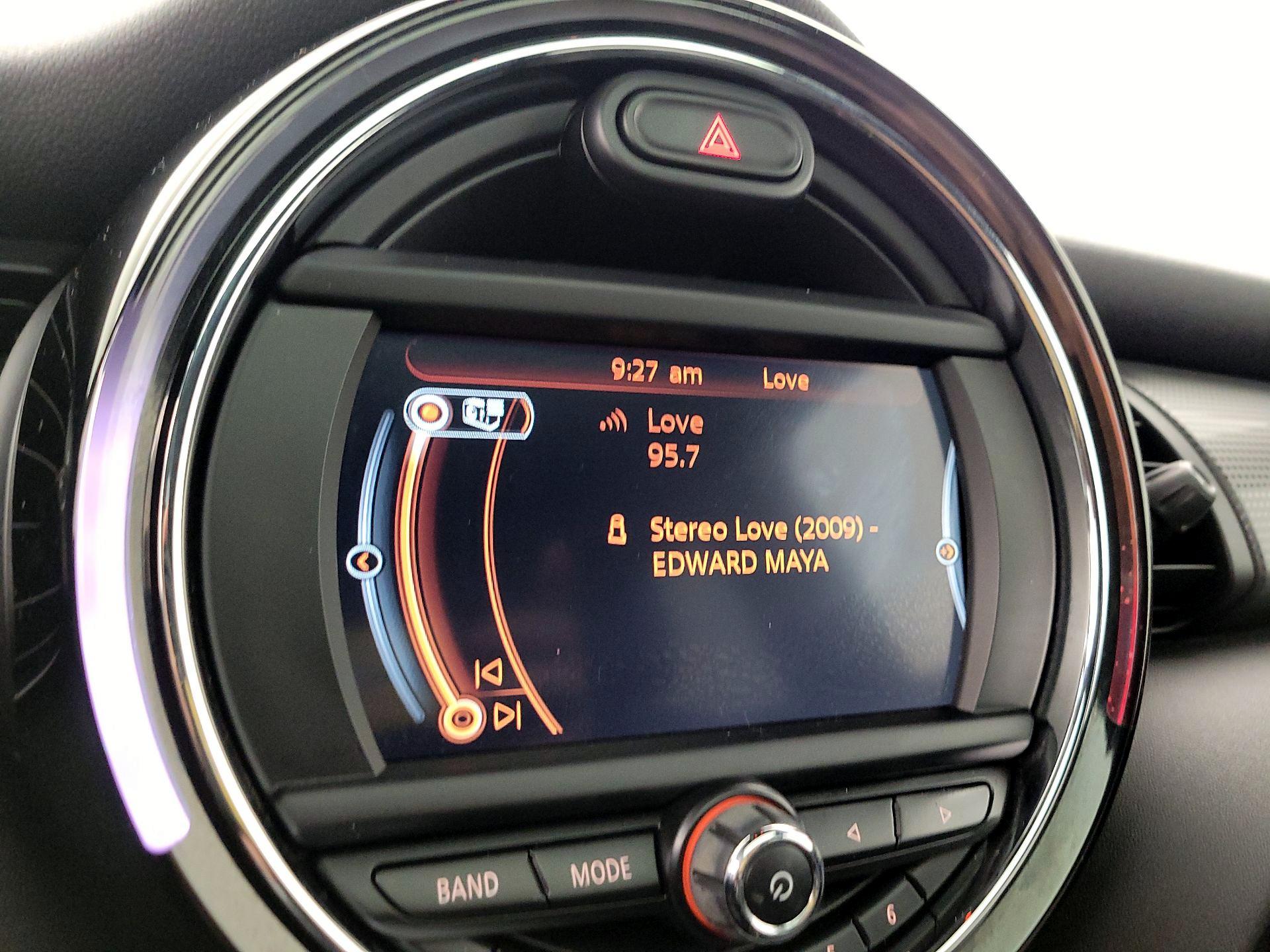 Thumbnail: 2018 MINI Cooper Hardtop - 15